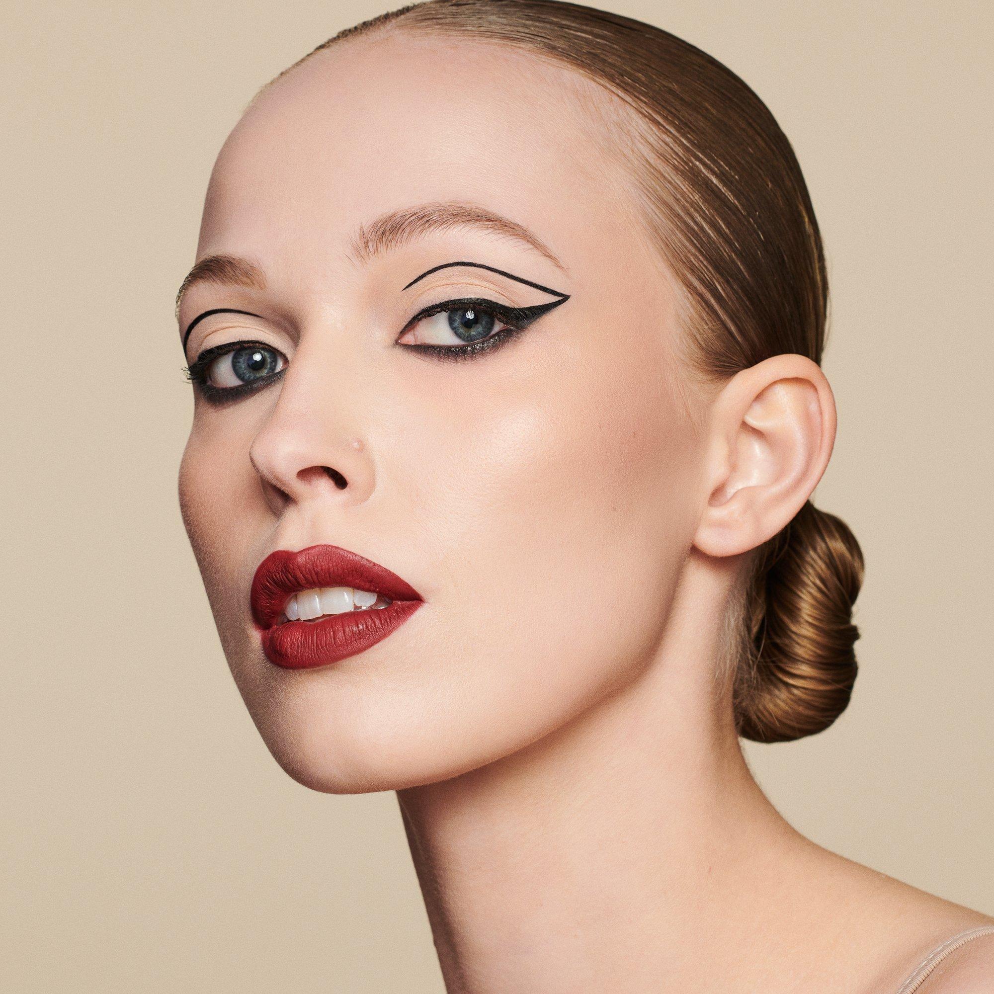 CATRICE Micro Tip Graphic Eyeliner Waterproof Deep Black online entdecken