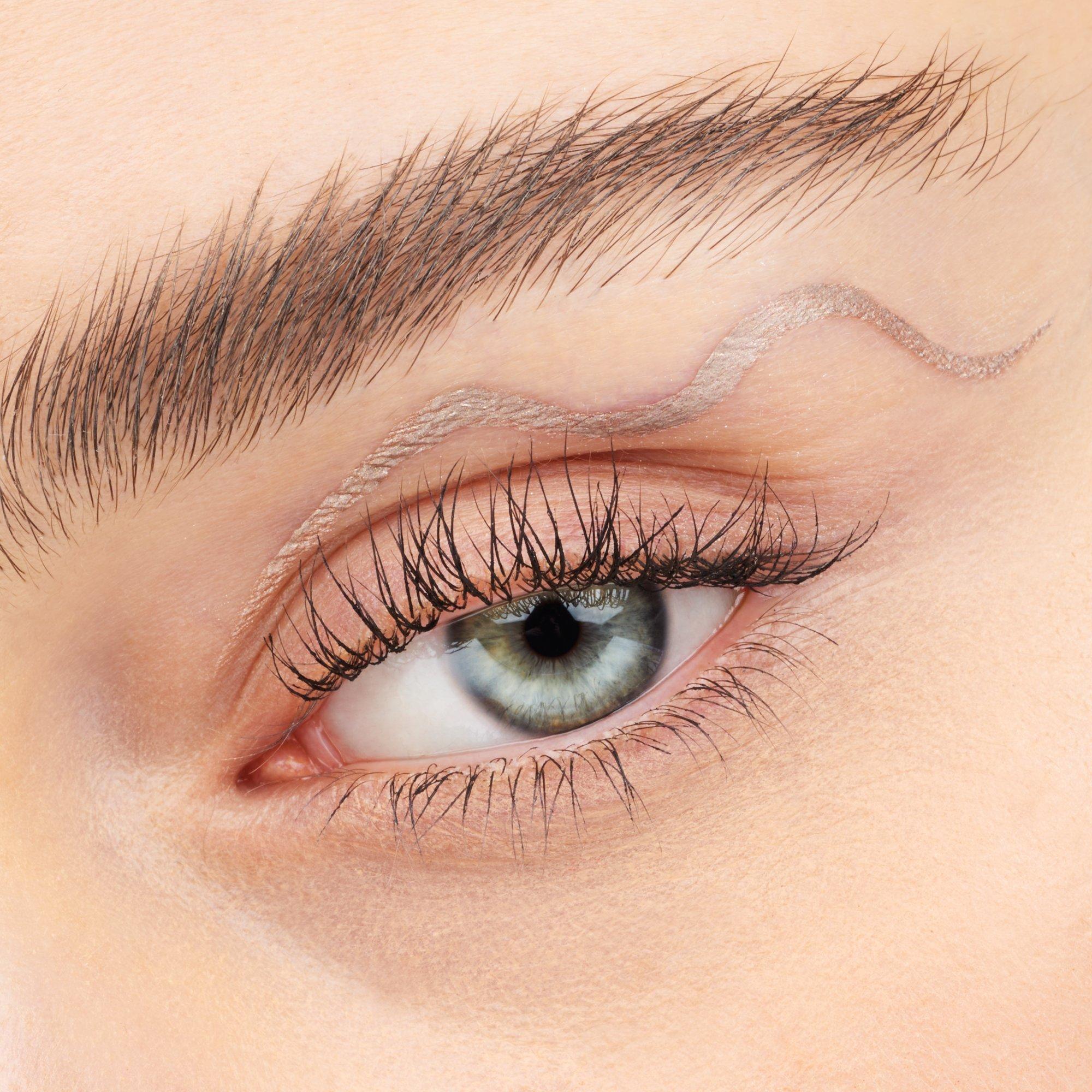 luminous EYE TINT liquid shadow