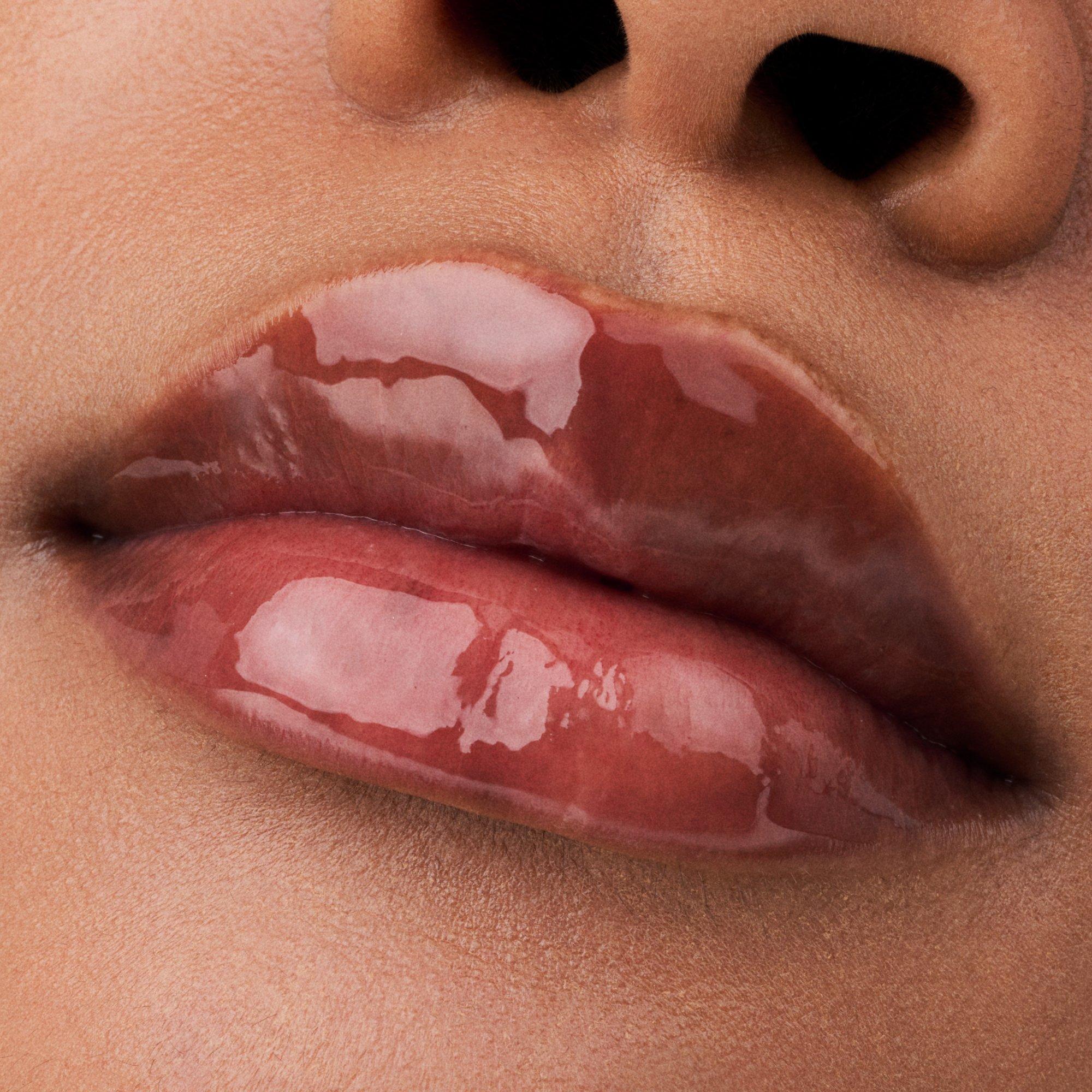 Lesk na pery Max It Up Lip Booster