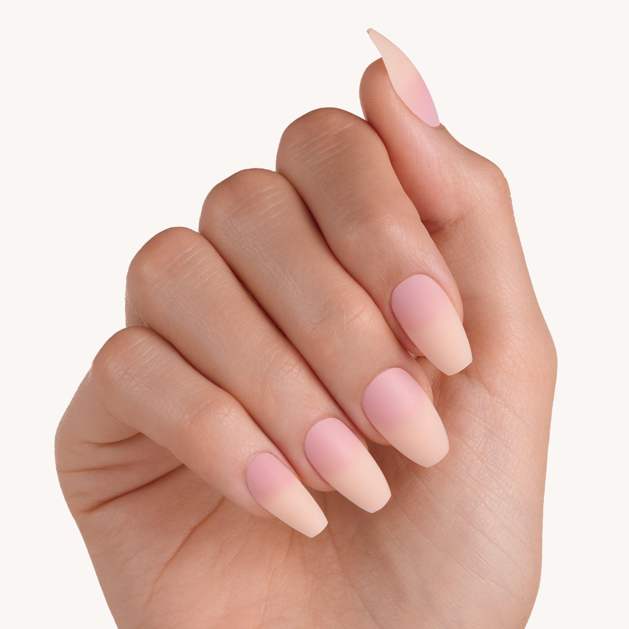 Acheter en ligne les produits essence nails in style faux ongles CAFÉ