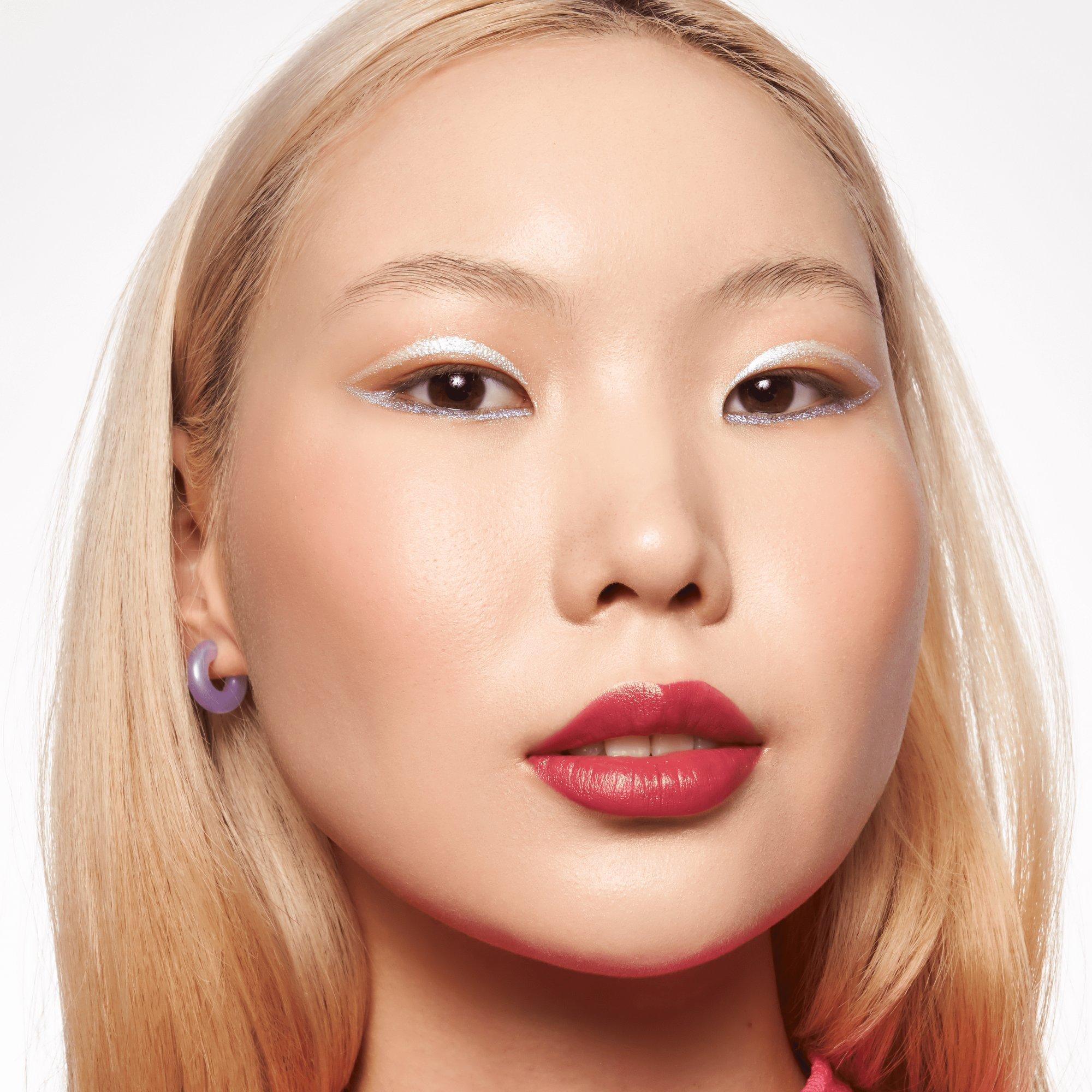 essence BABY GOT BLUSH liquid blush Coral Crush online entdecken