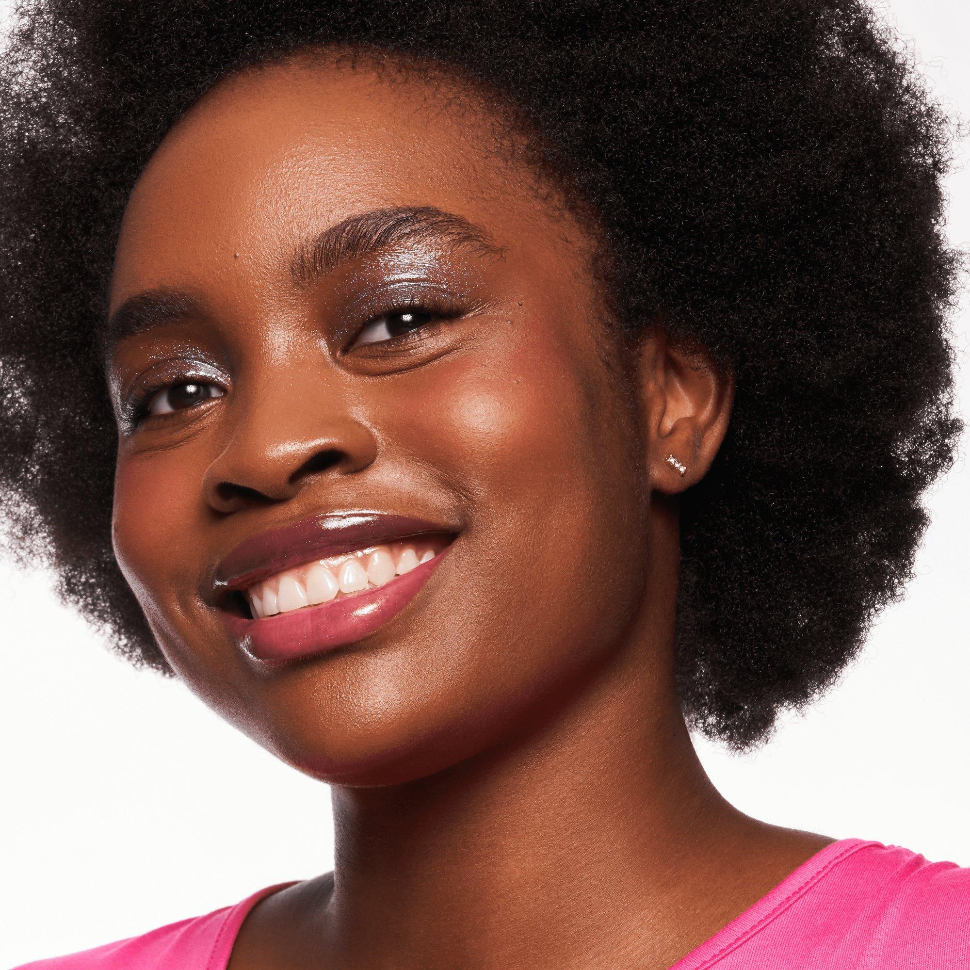 essence BLUSH crush! Lovely Lilac online entdecken