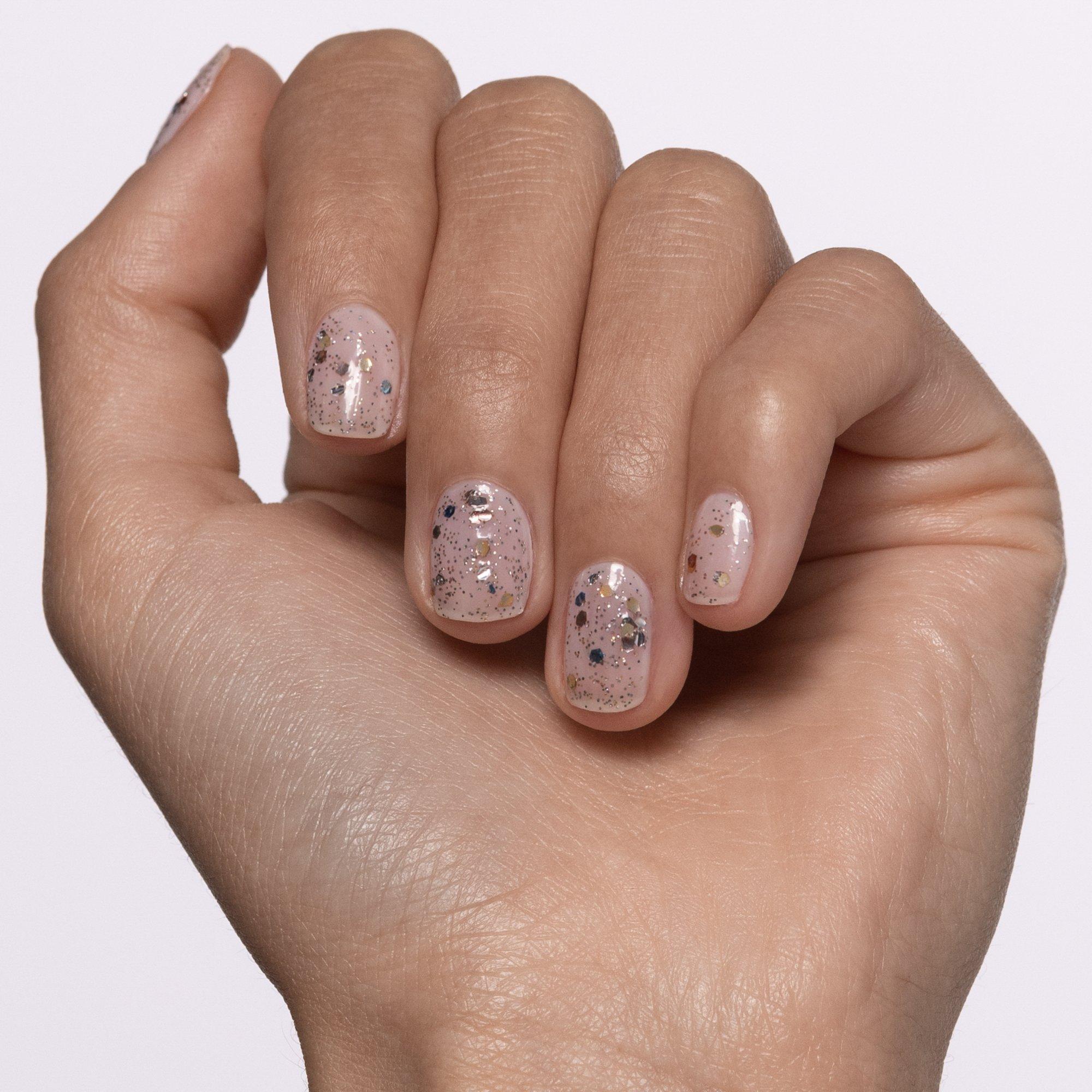 essence confetti PARTY transforming top coat online entdecken