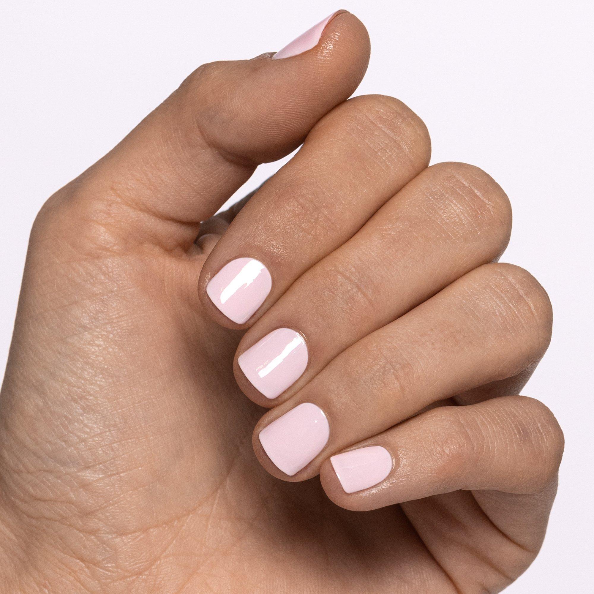 Лак для ногтей gel nail colour