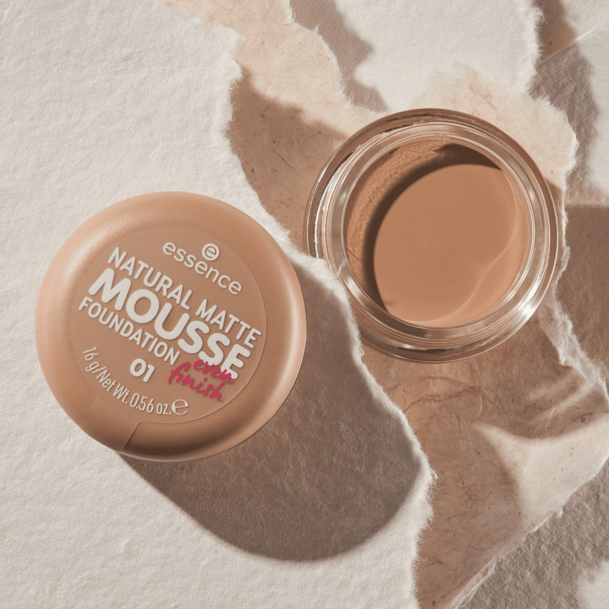 NATUURLIJKE MATTE MOUSSE FOUNDATION