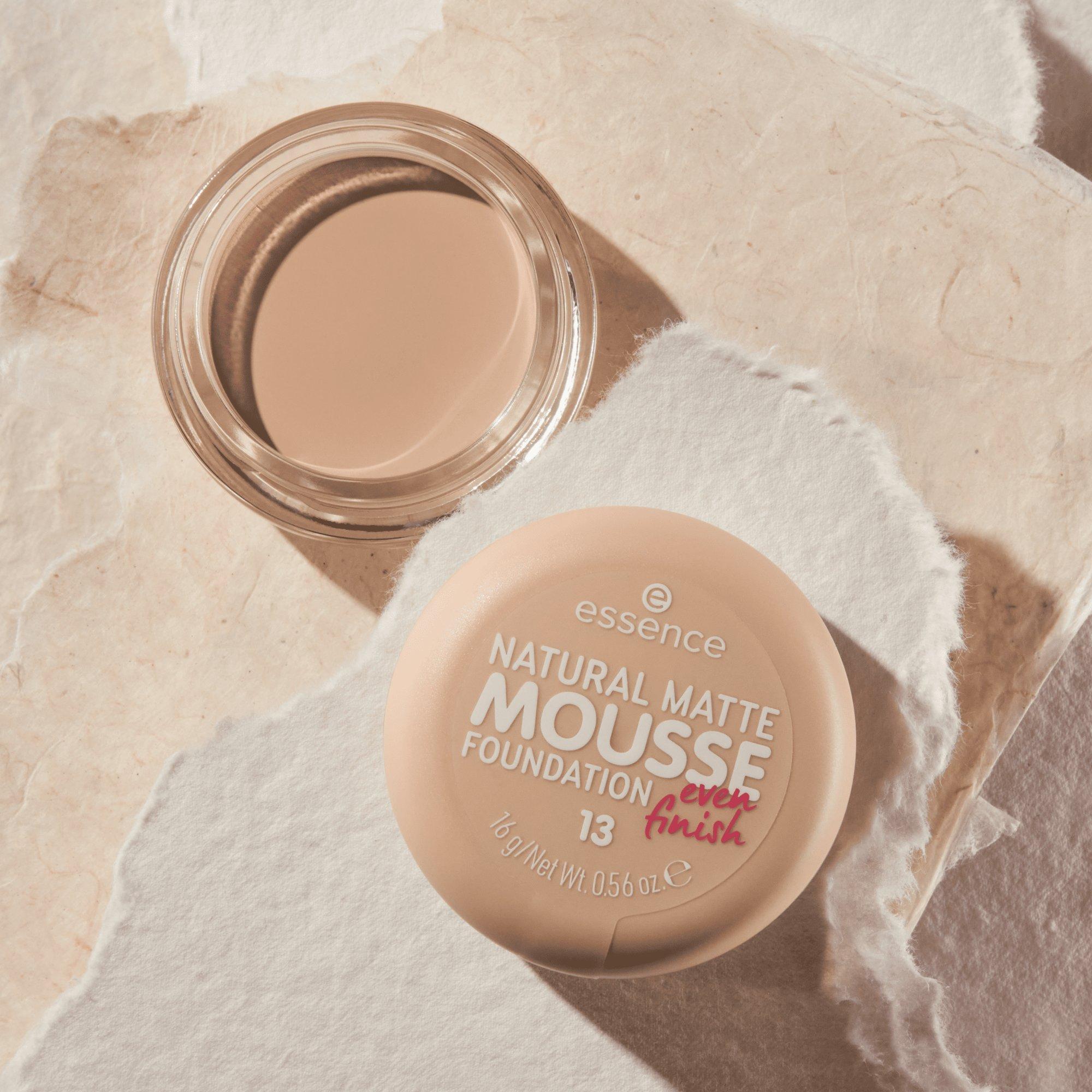 NATUURLIJKE MATTE MOUSSE FOUNDATION