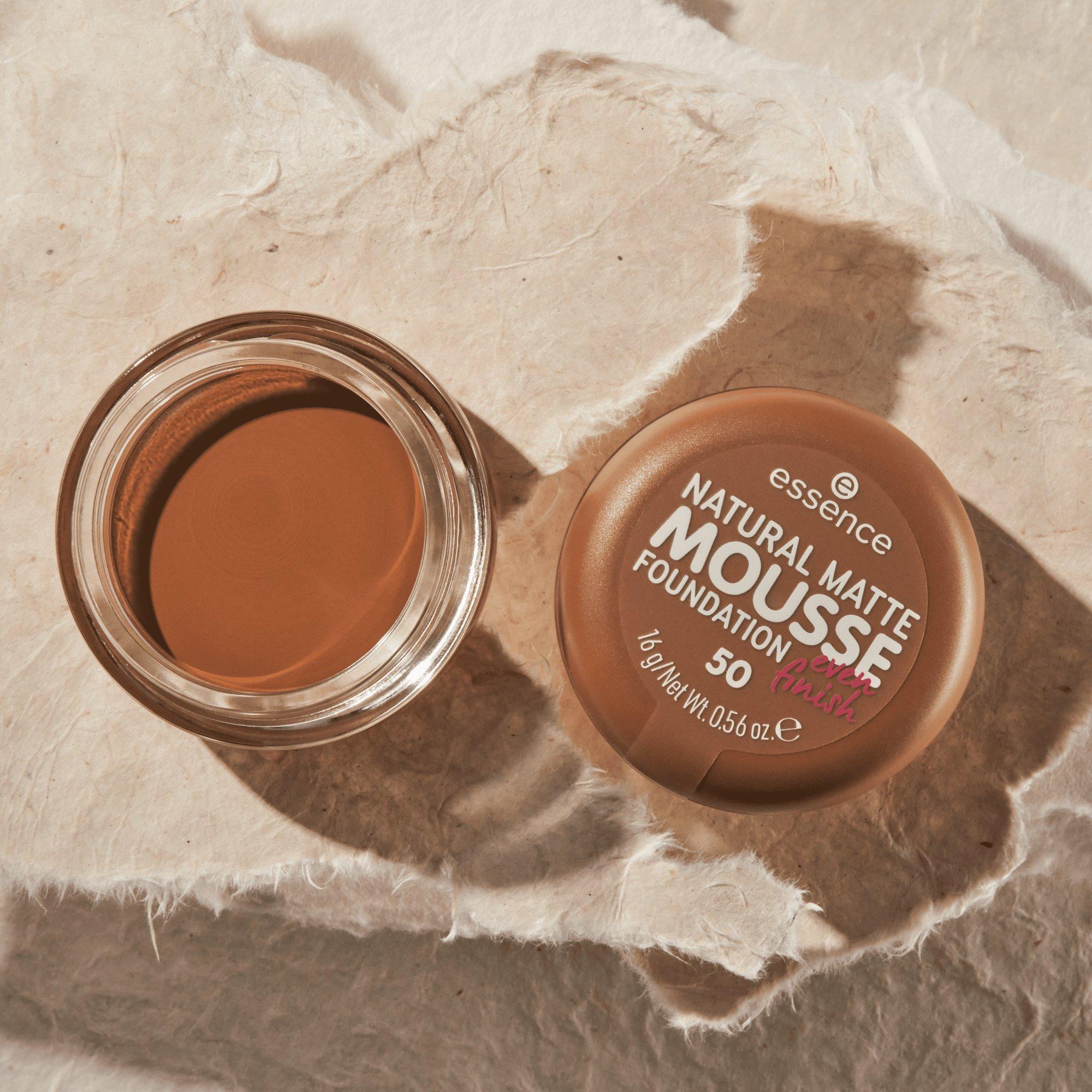 NATURAL MATTE MOUSSE FOUNDATION fond de teint