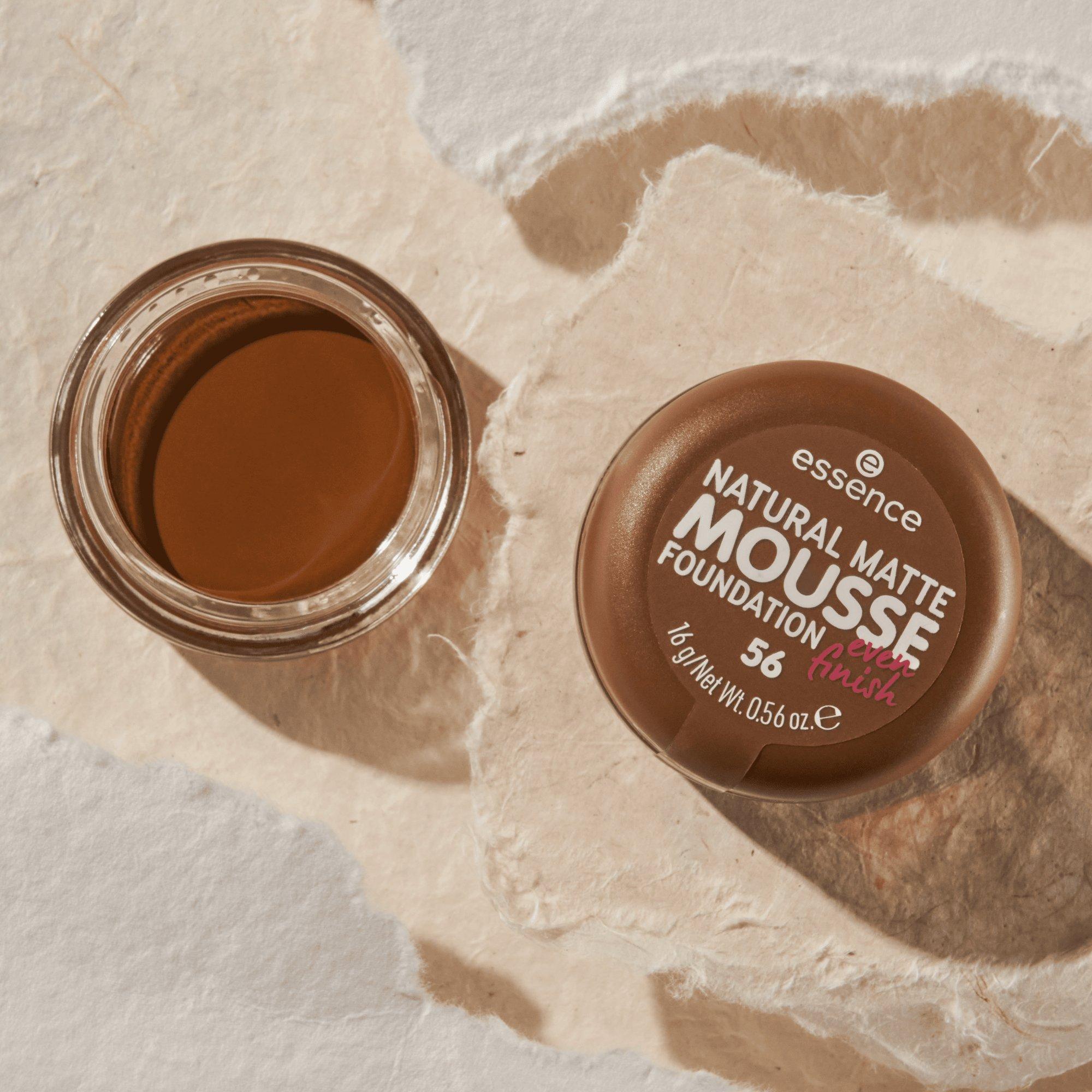 NATUURLIJKE MATTE MOUSSE FOUNDATION