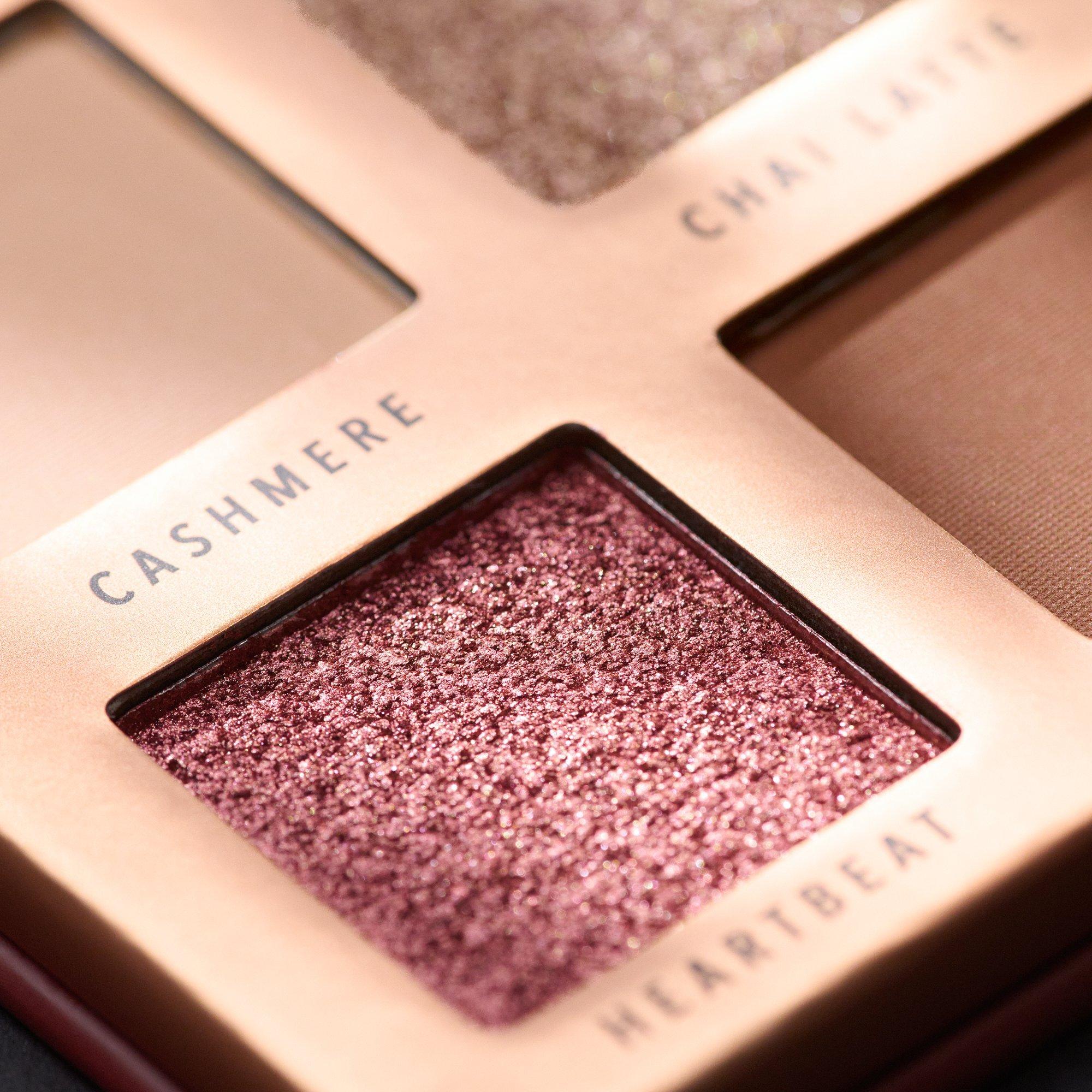 Cozy Glow Eye & Cheek Palette palette yeux et joues