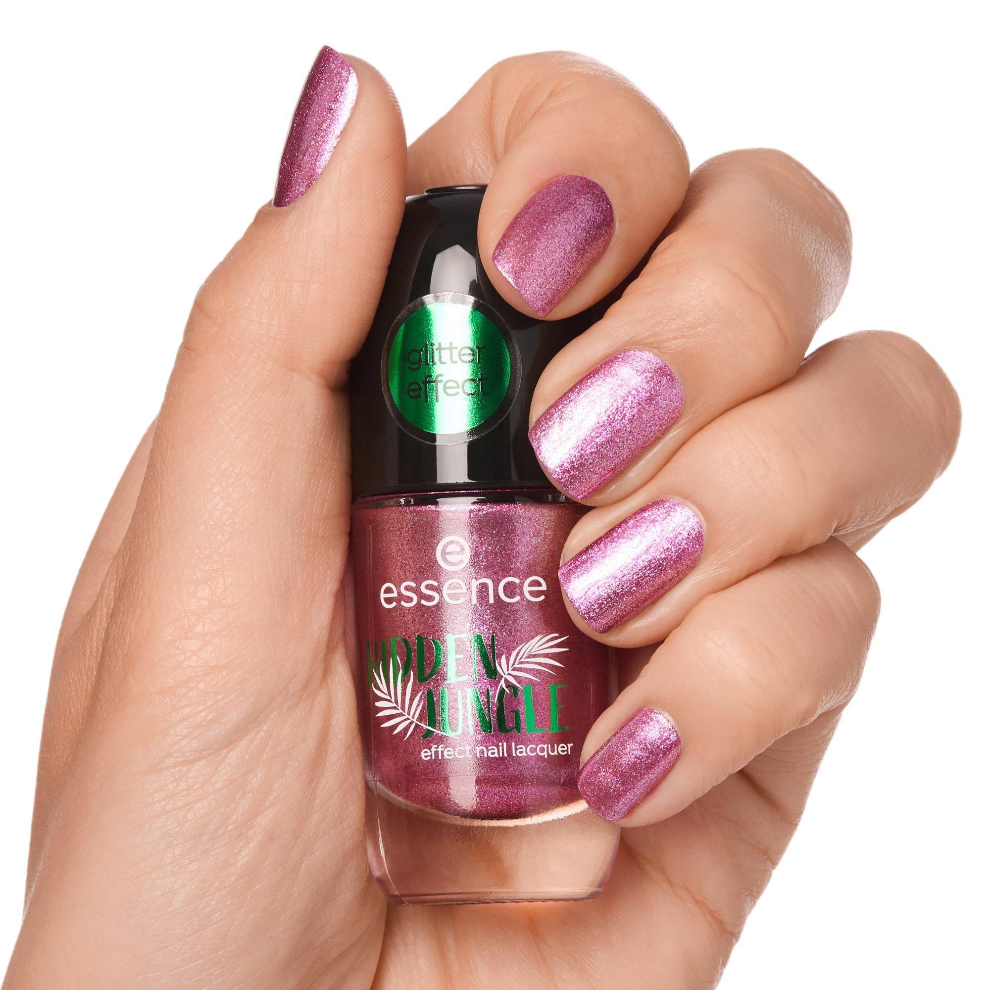 HIDDEN JUNGLE effect nail lacquer