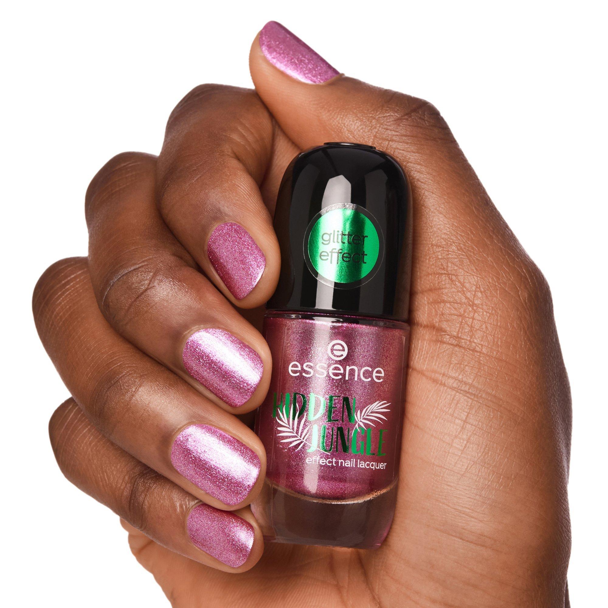 HIDDEN JUNGLE effect nail lacquer