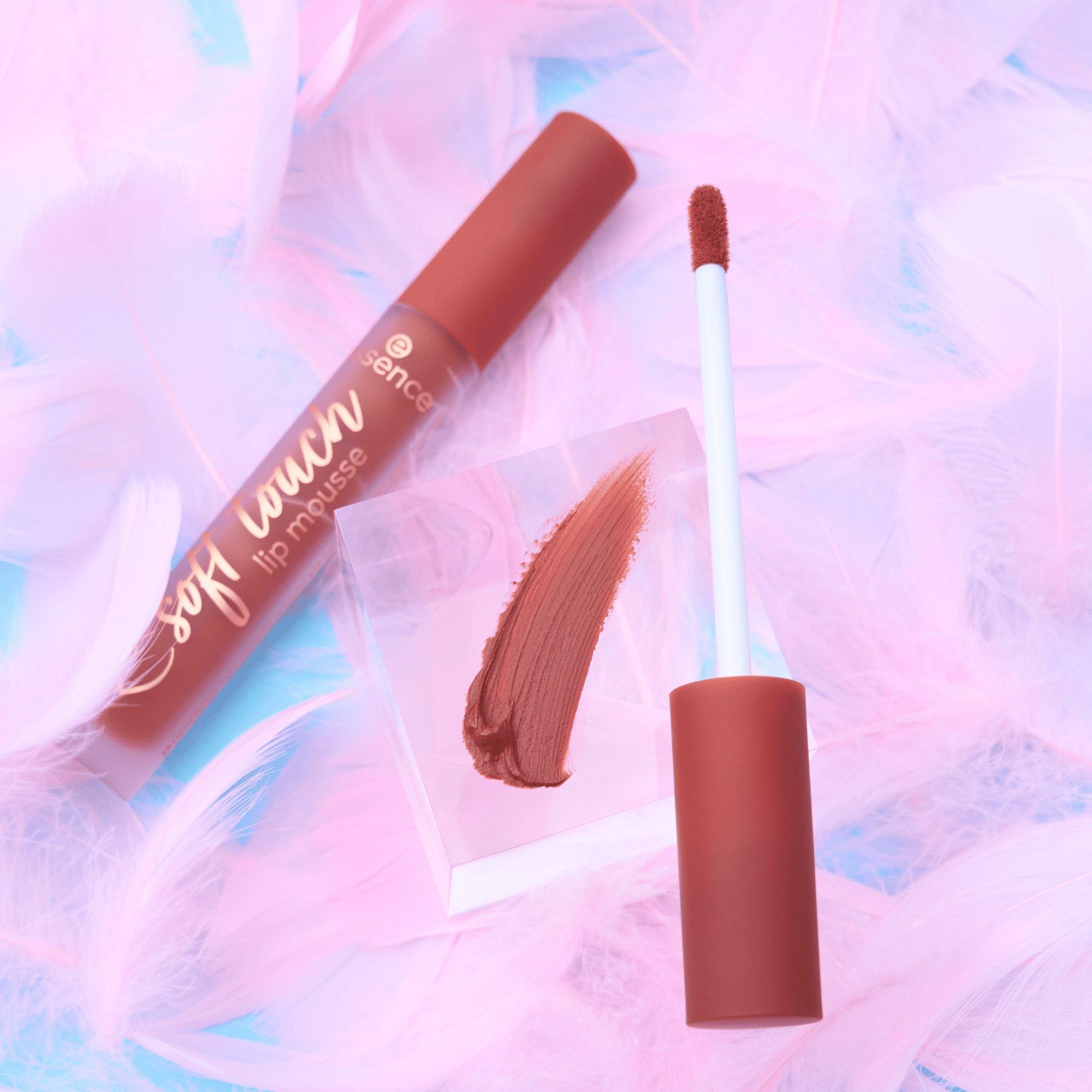 Lūpų dažai soft touch lip mousse