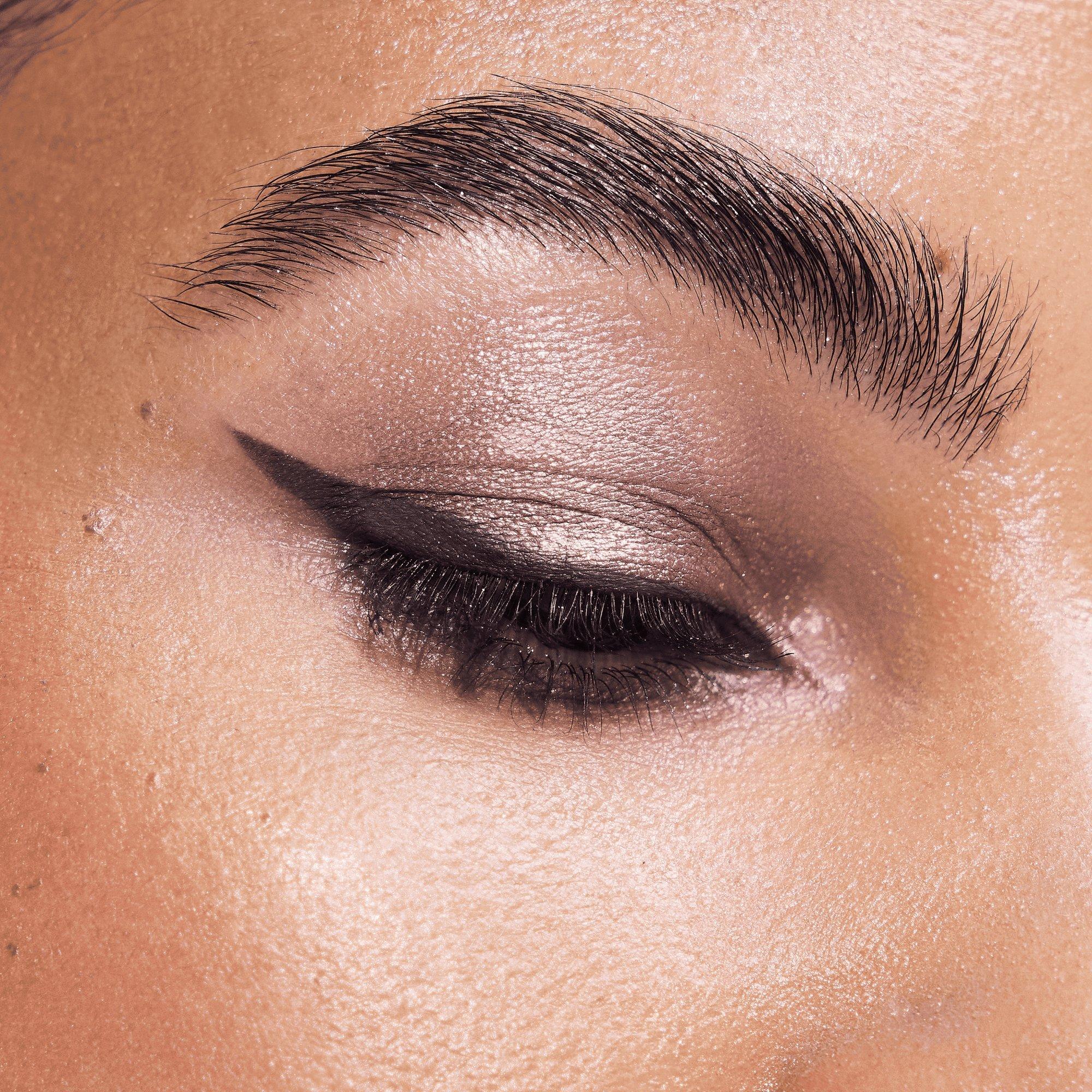 Buy CATRICE Disney Pixar Finding Dory Eyeshadow Palette Just Keep