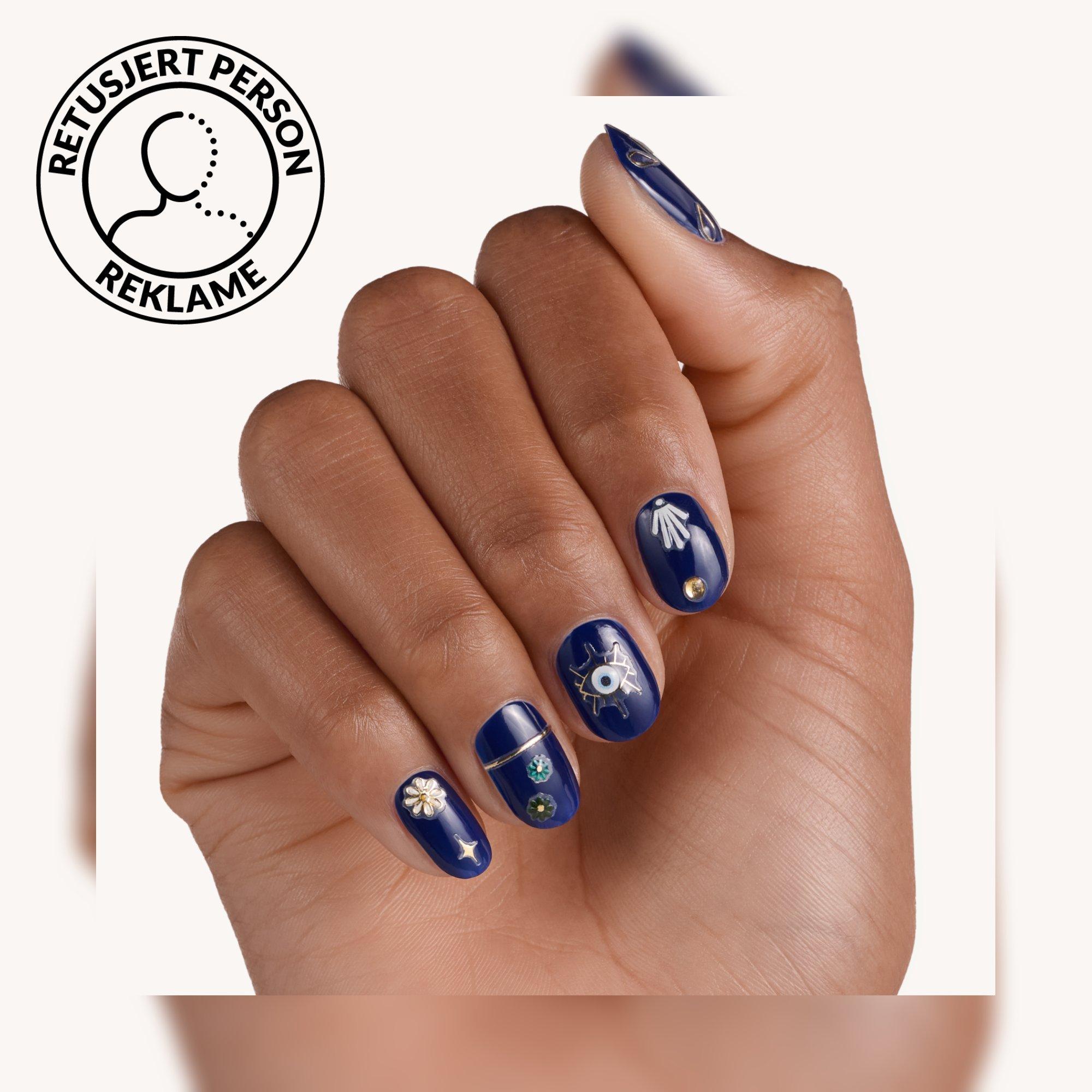 stay bold, it's GOLD nail sticker