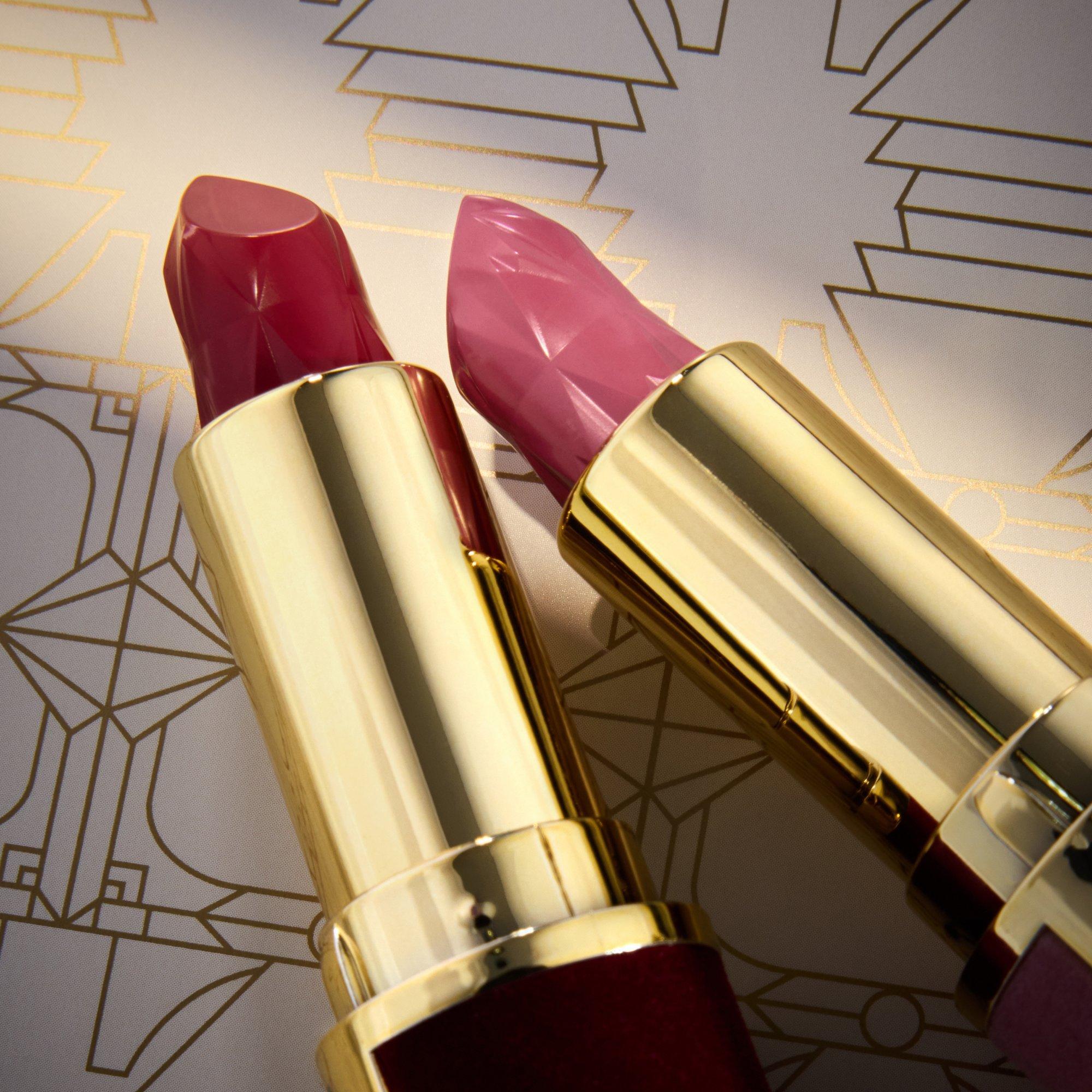 FESTIVE TREASURES Hydrating Shine Lipstick