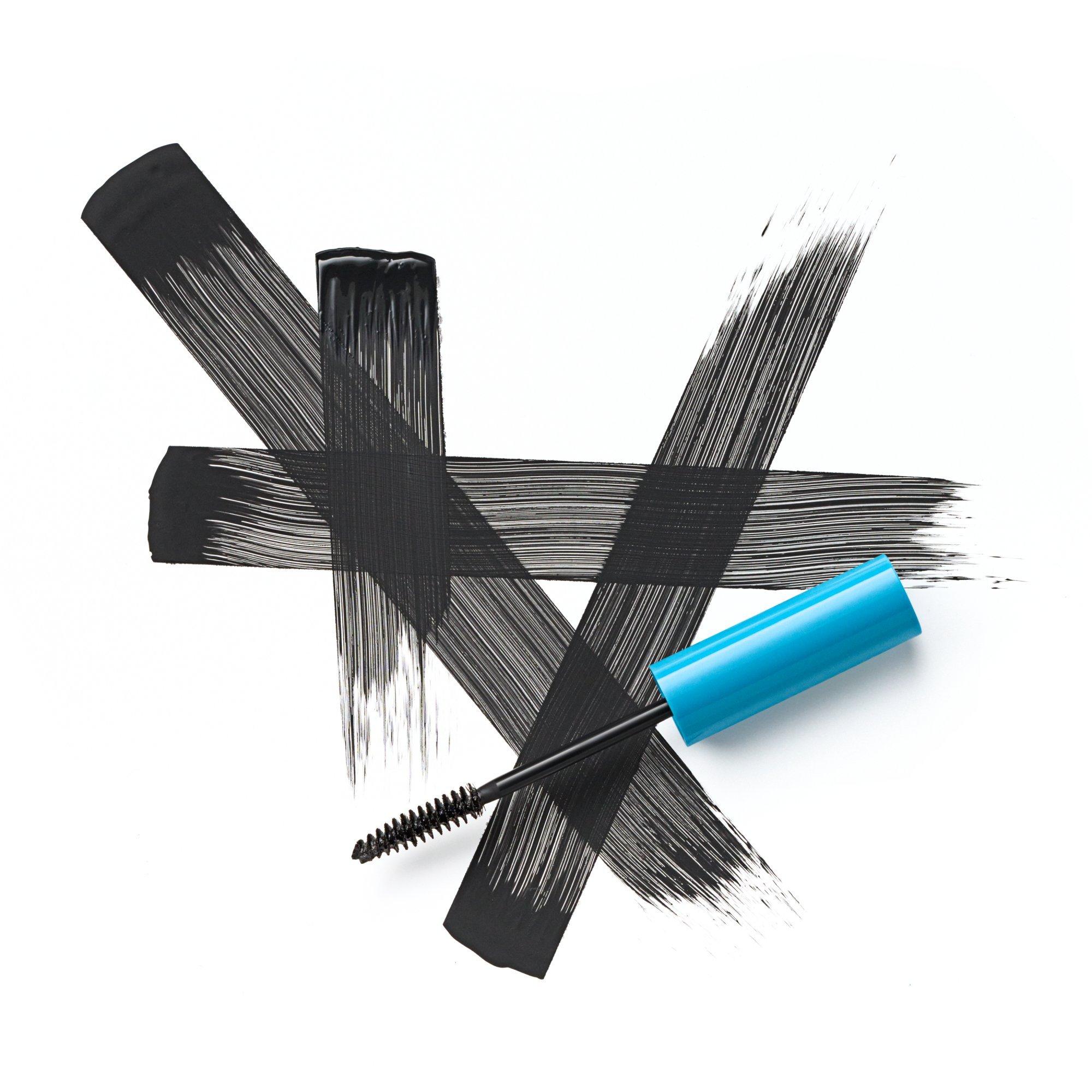 all eyes on me tuuheuttava ripsiväri vedenkestävä