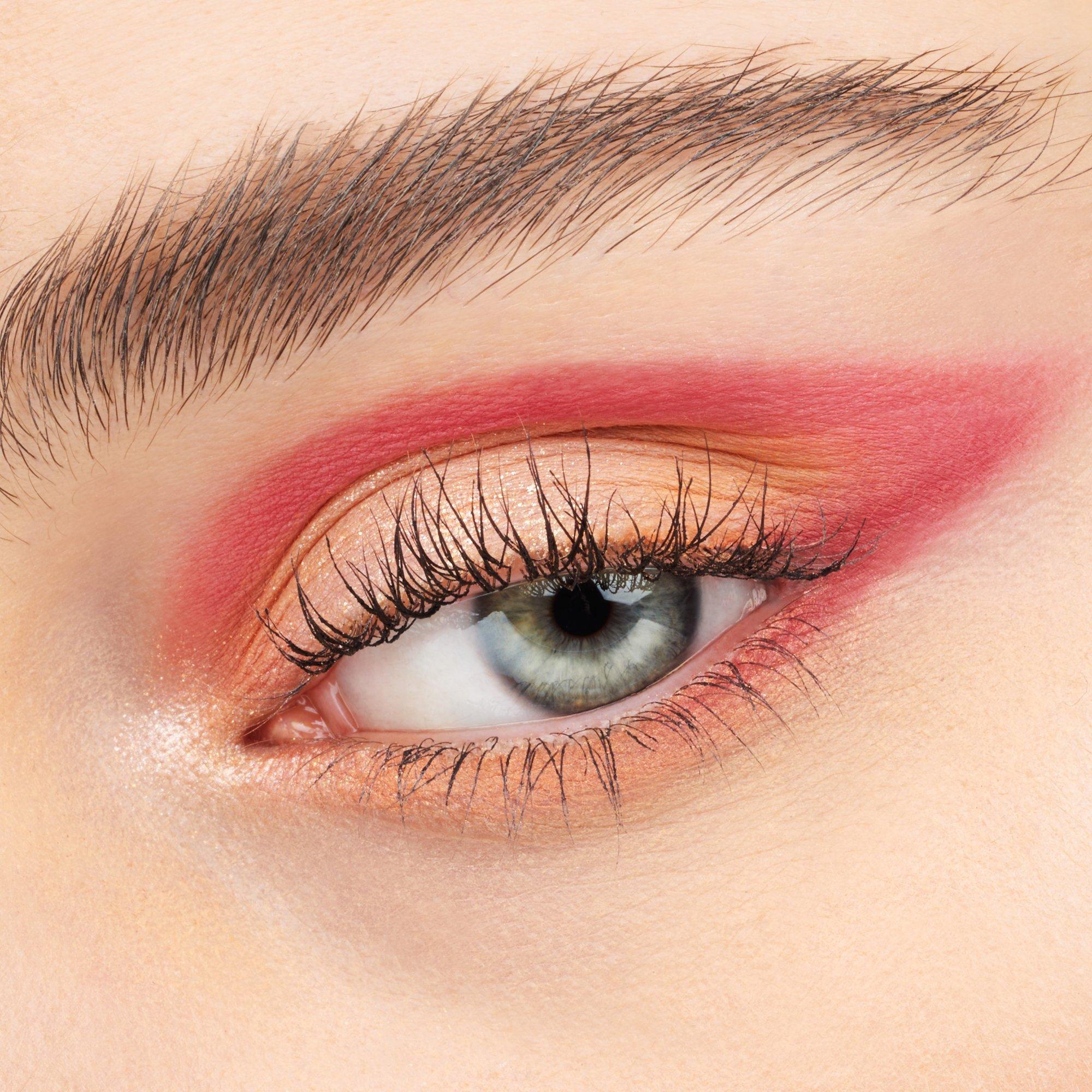Hello Beijing eyeshadow palette