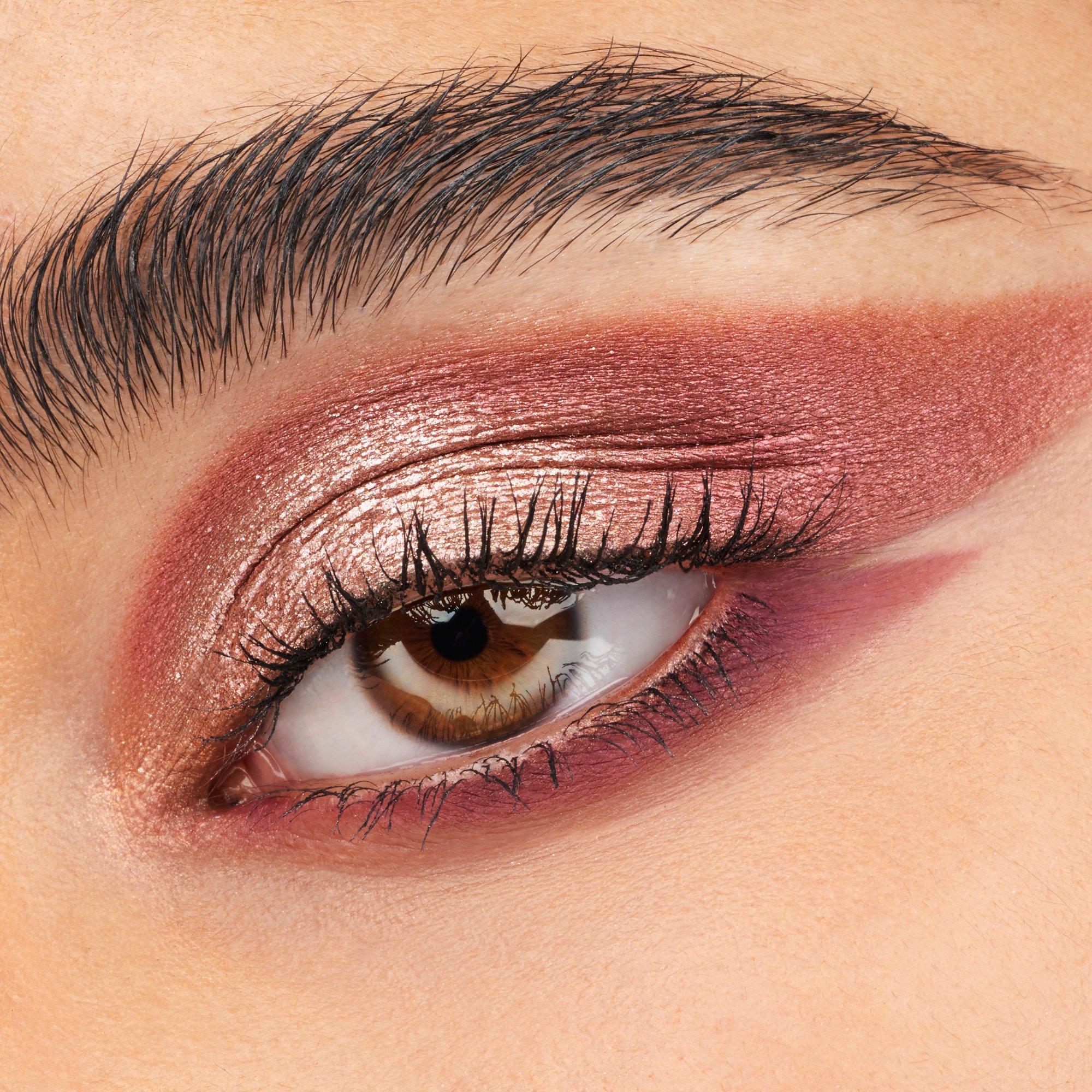 Blooming Wings eyeshadow palette