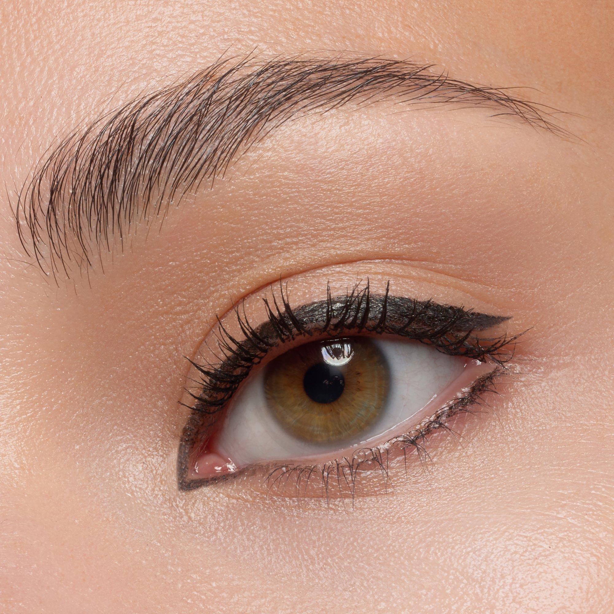 قلم بطانة فائق الدقة