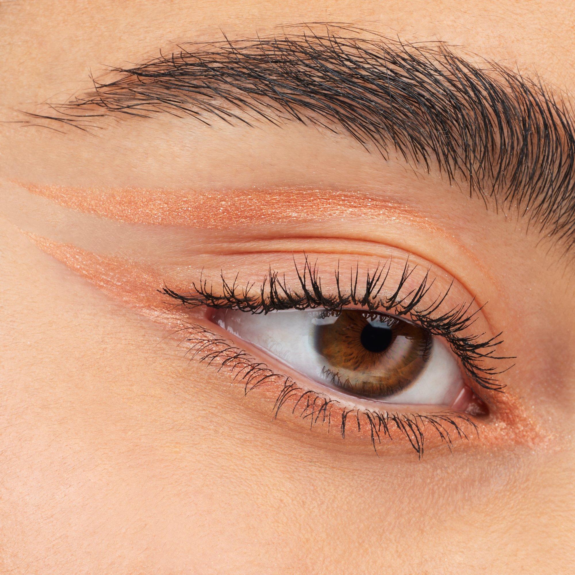 LONG-LASTING eye pencil