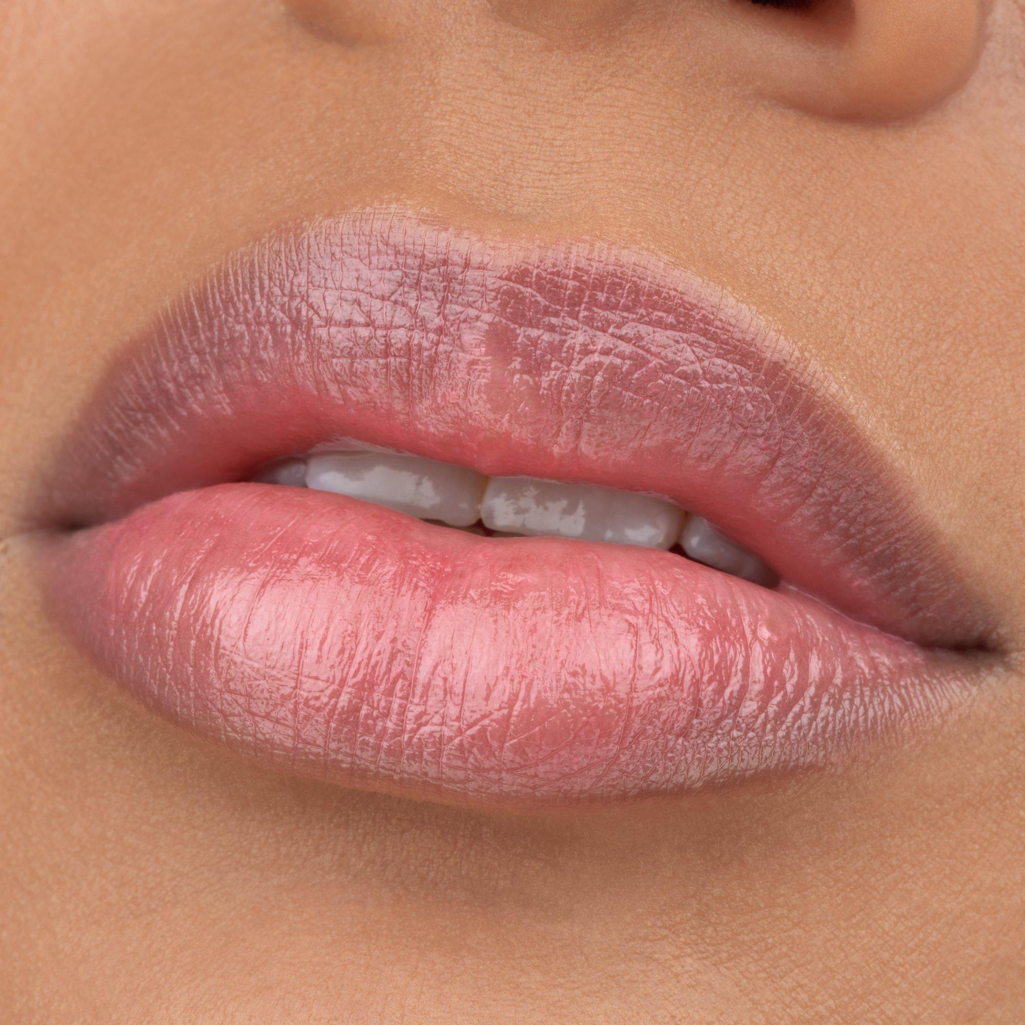ELECTRIC GLOW colour changing lipstick