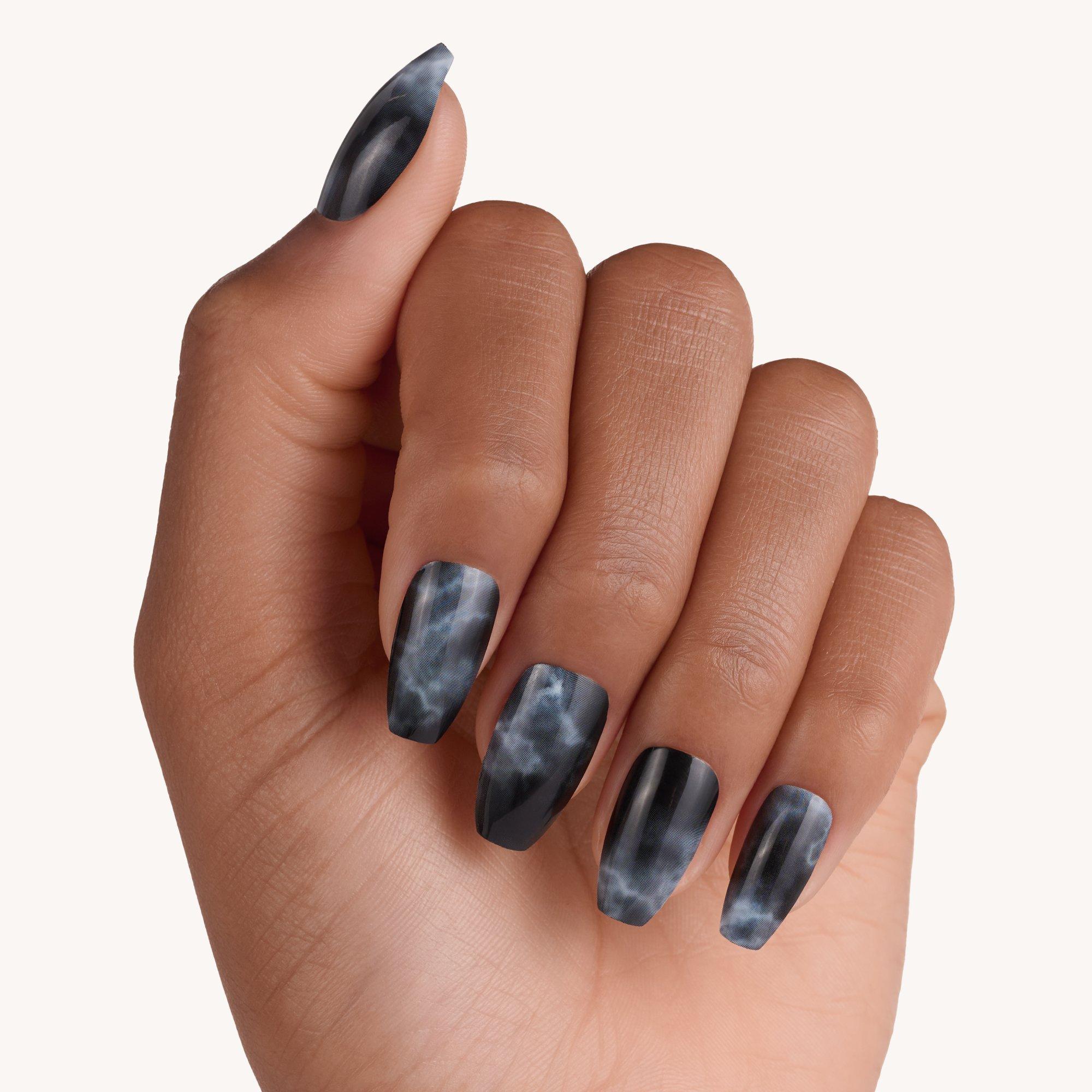 nails in style
