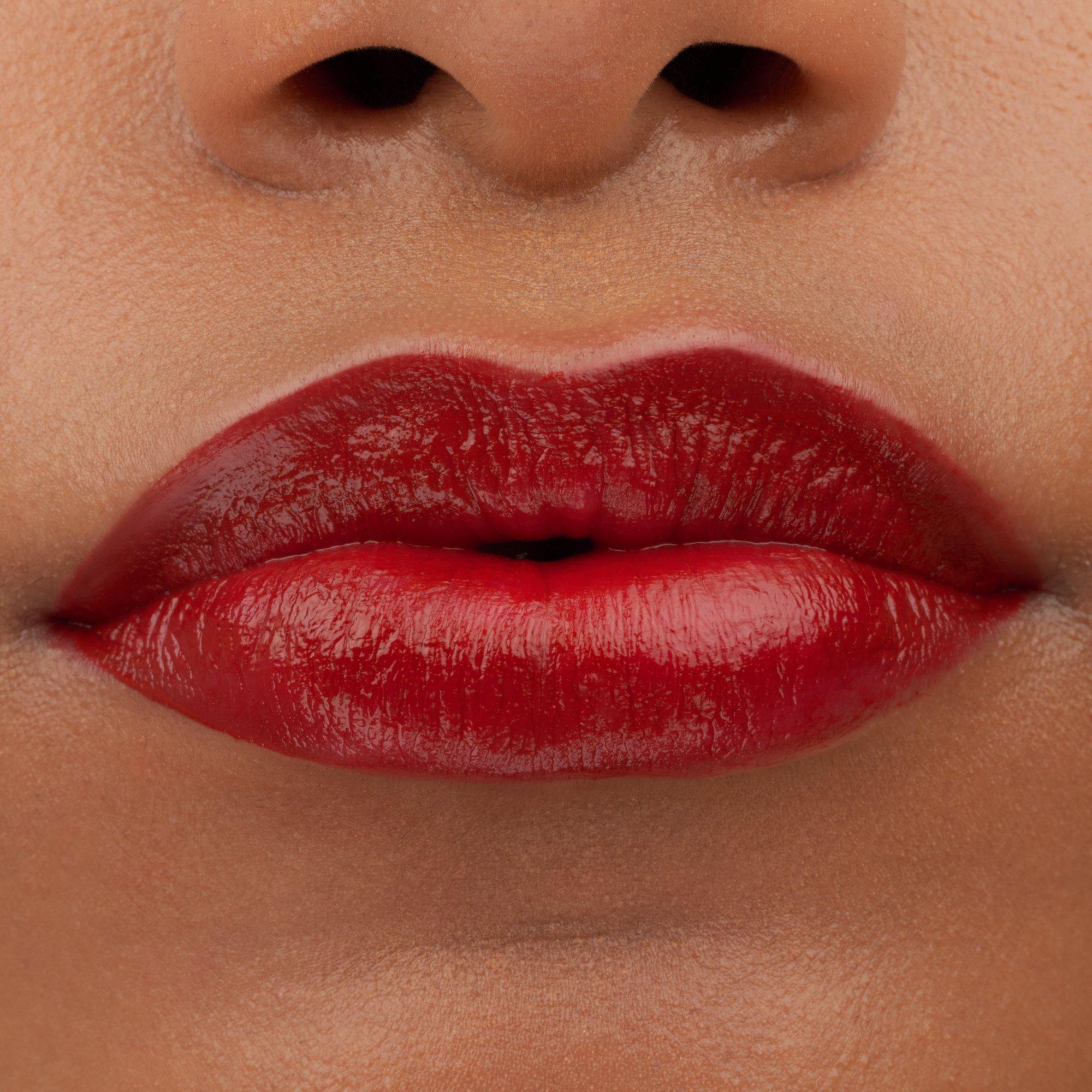 TINTED kiss hydrating lip tint