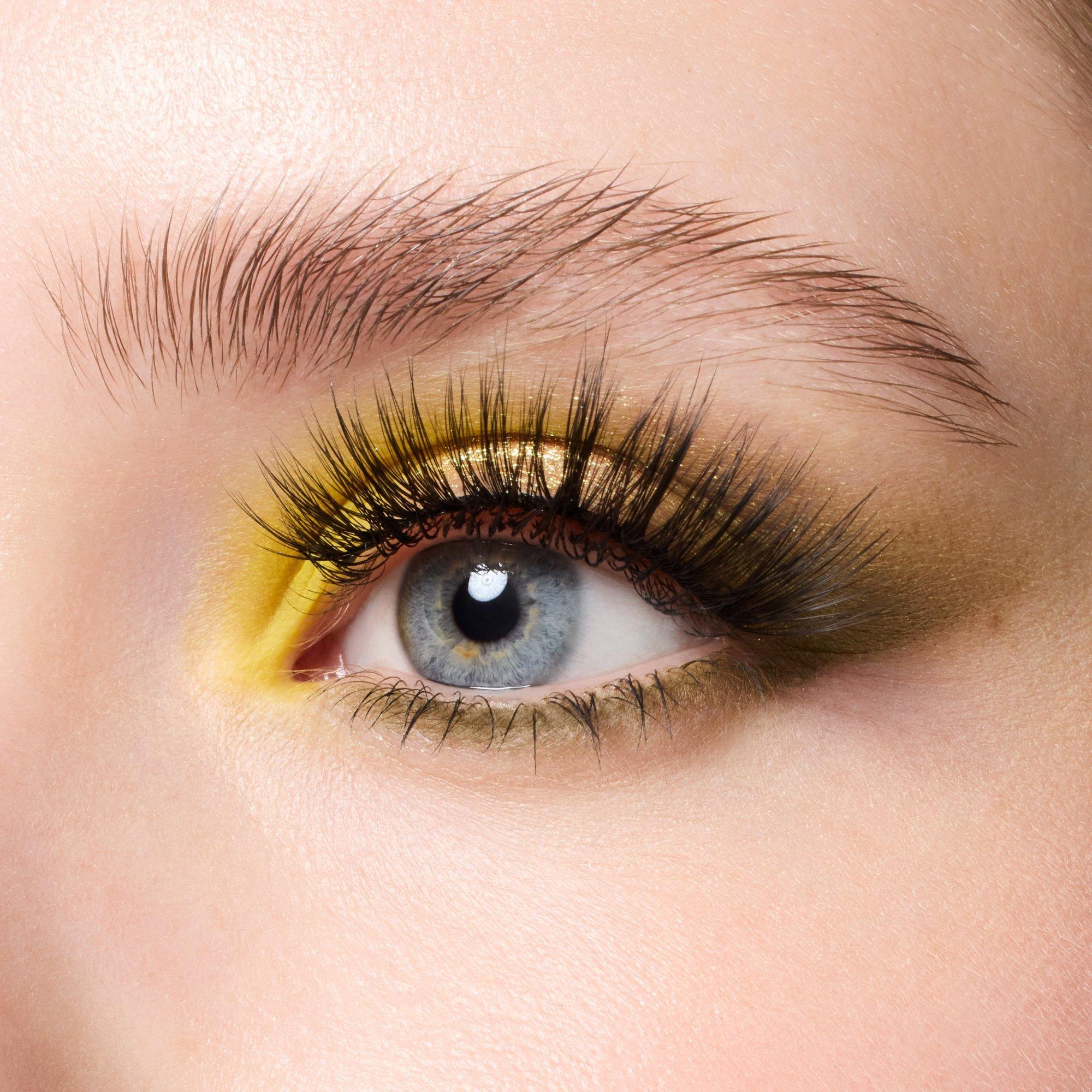 علبة الآي شادو ديزني ميكي اند فريندز