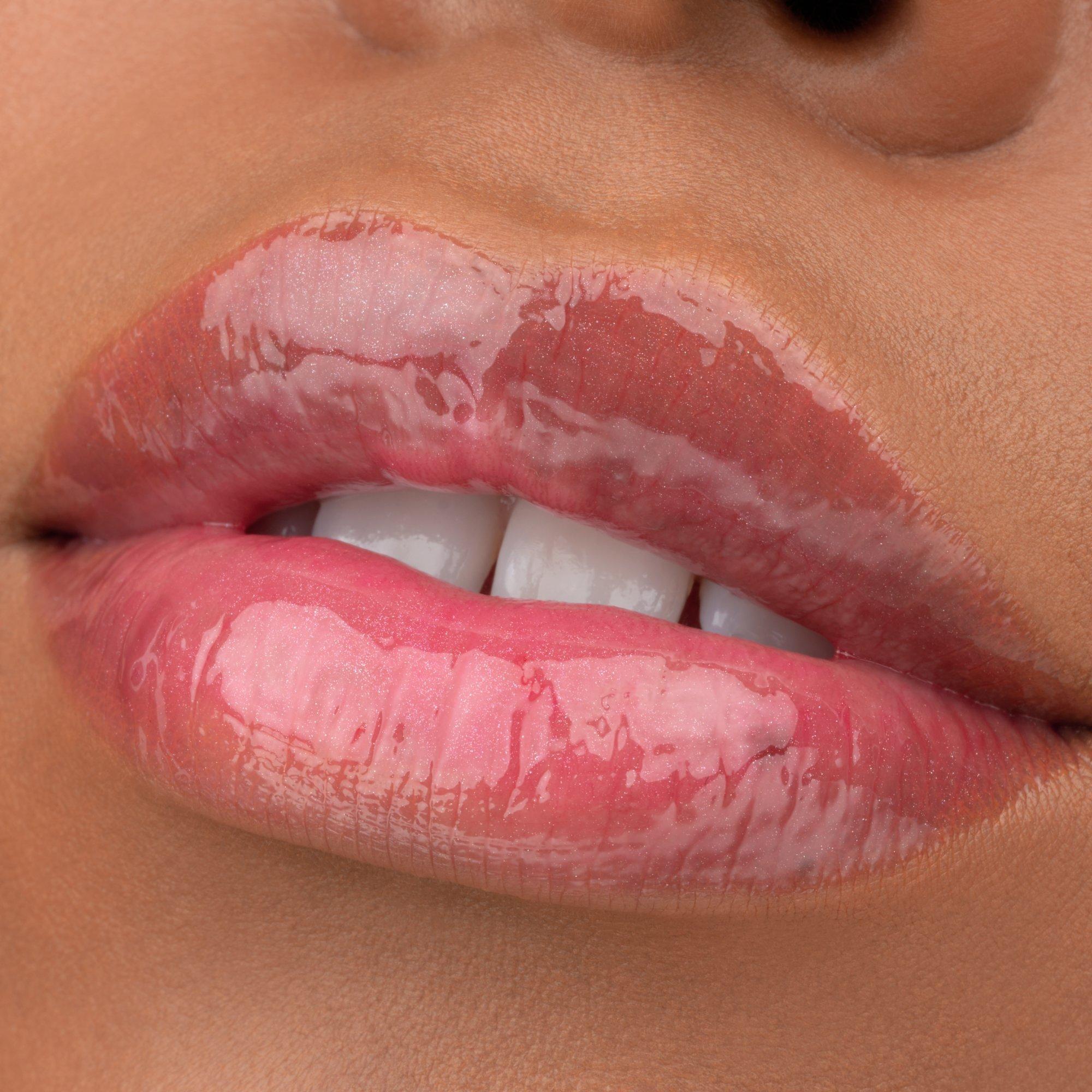 JUICY BOMB shiny lipgloss