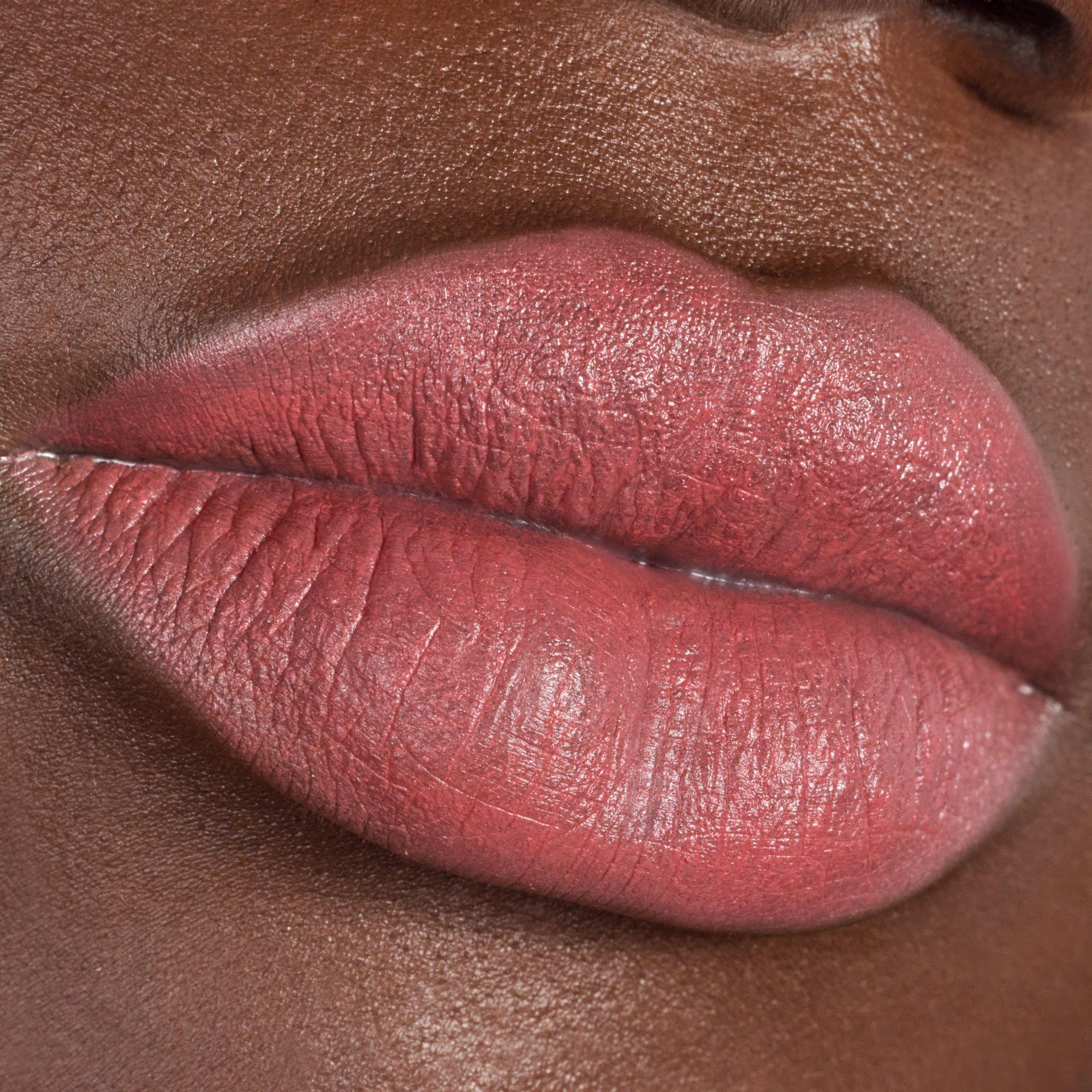 Lápiz labial mate Intense Matte