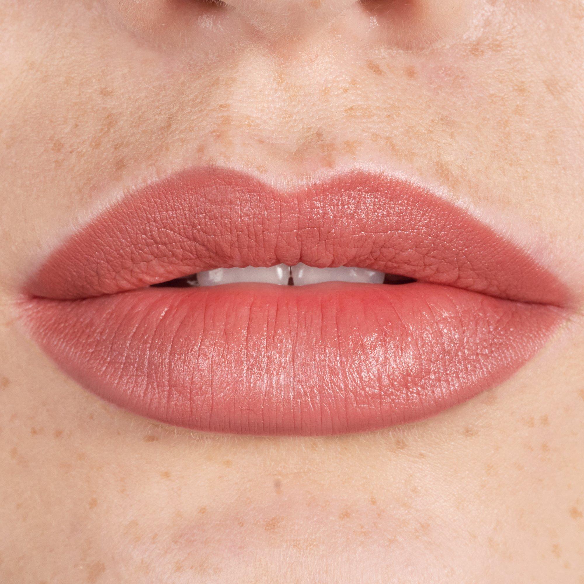 Lápiz labial mate Intense Matte
