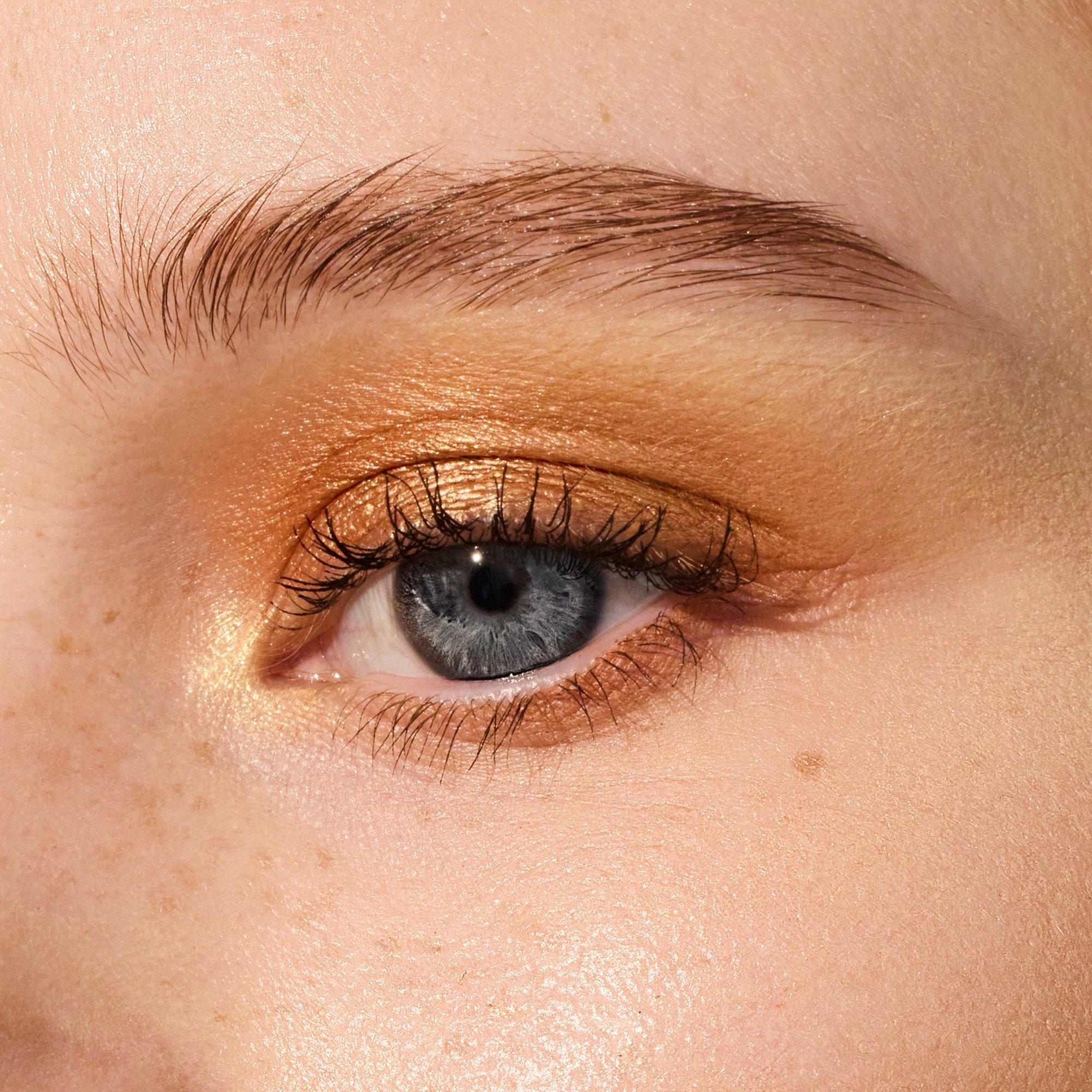 Disney Winnie the Pooh LASH CHANGER Volume Mascara