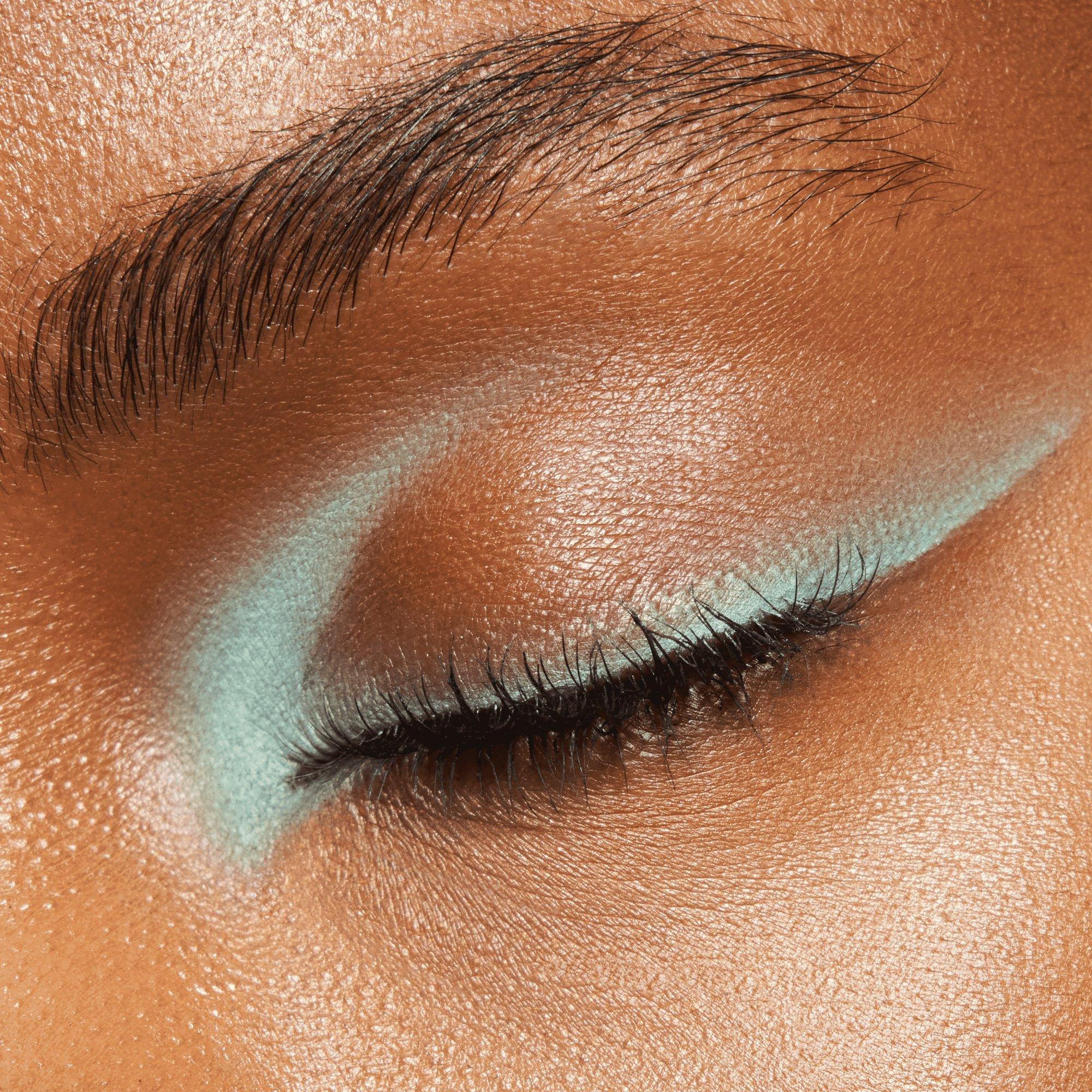 Deep Matte Liquid Eyeshadow