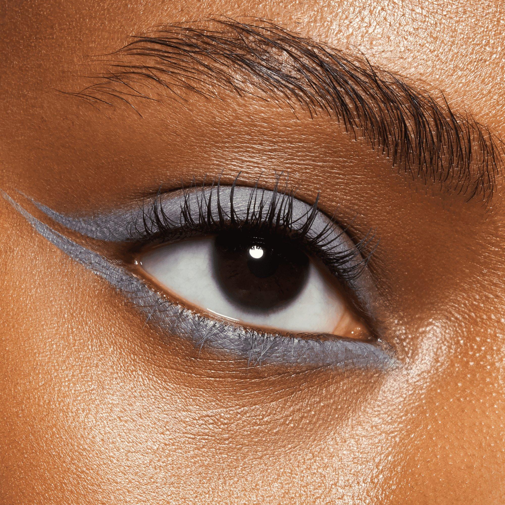 Deep Matte Liquid Eyeshadow