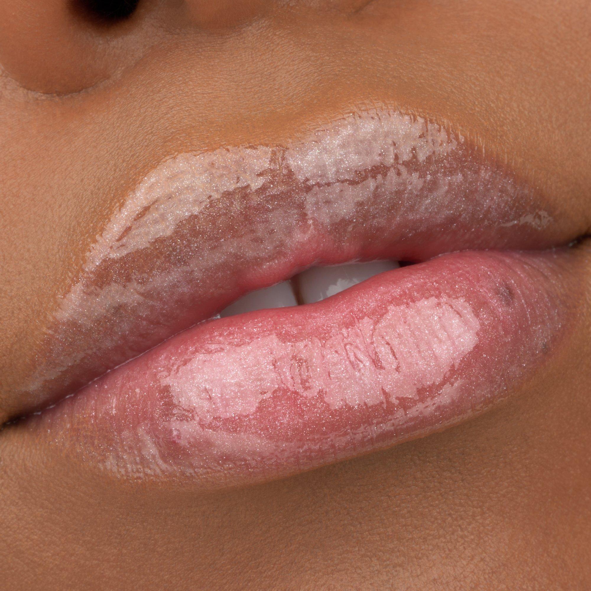 what the fake! PLUMPING LIP FILLER