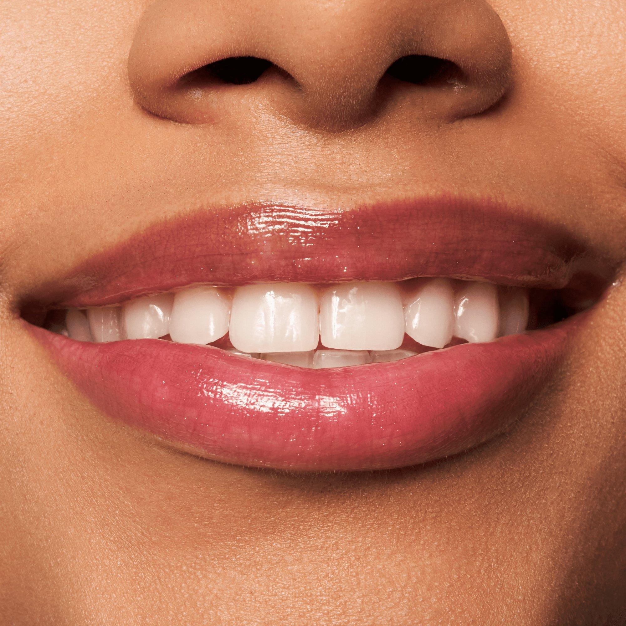 what the fake! Voluminizador labial EXTREME PLUMPING LIP FILLER