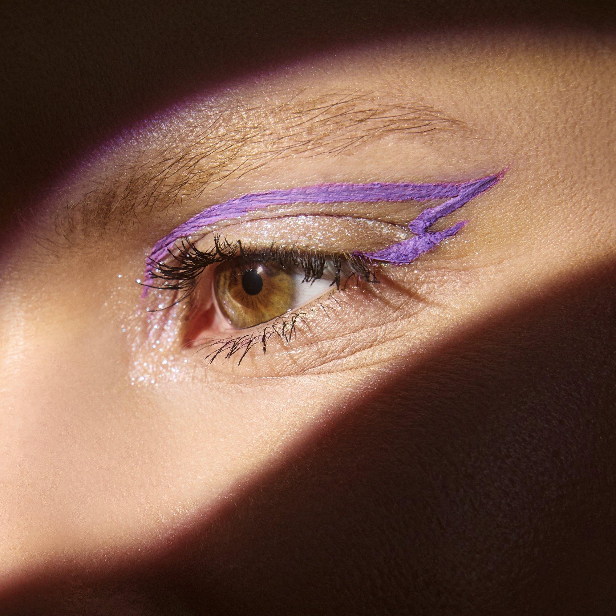 The Joker Eyeshadow Topper