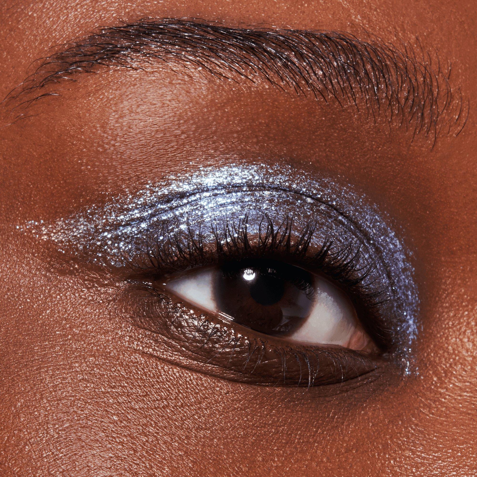 Space Glam Liquid Chrome Eyeshadow