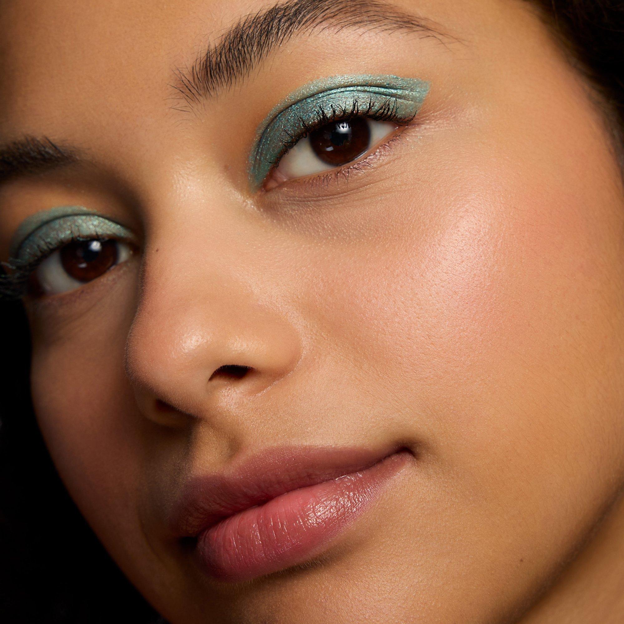 Aloe Vera Eyeshadow Stick