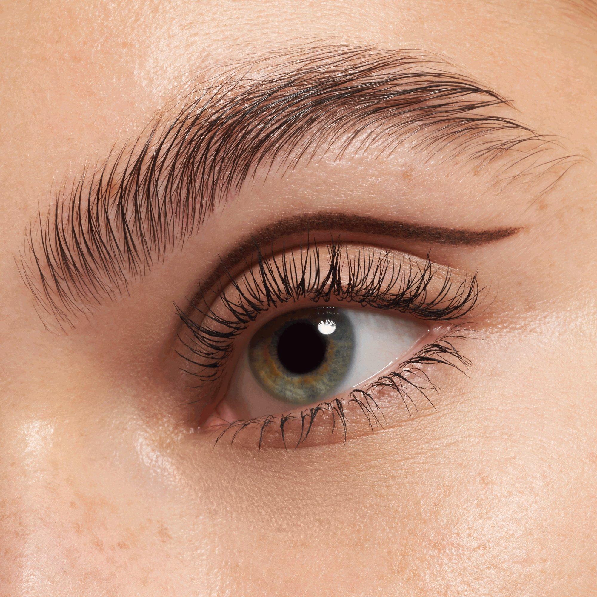 LONG-LASTING eye pencil