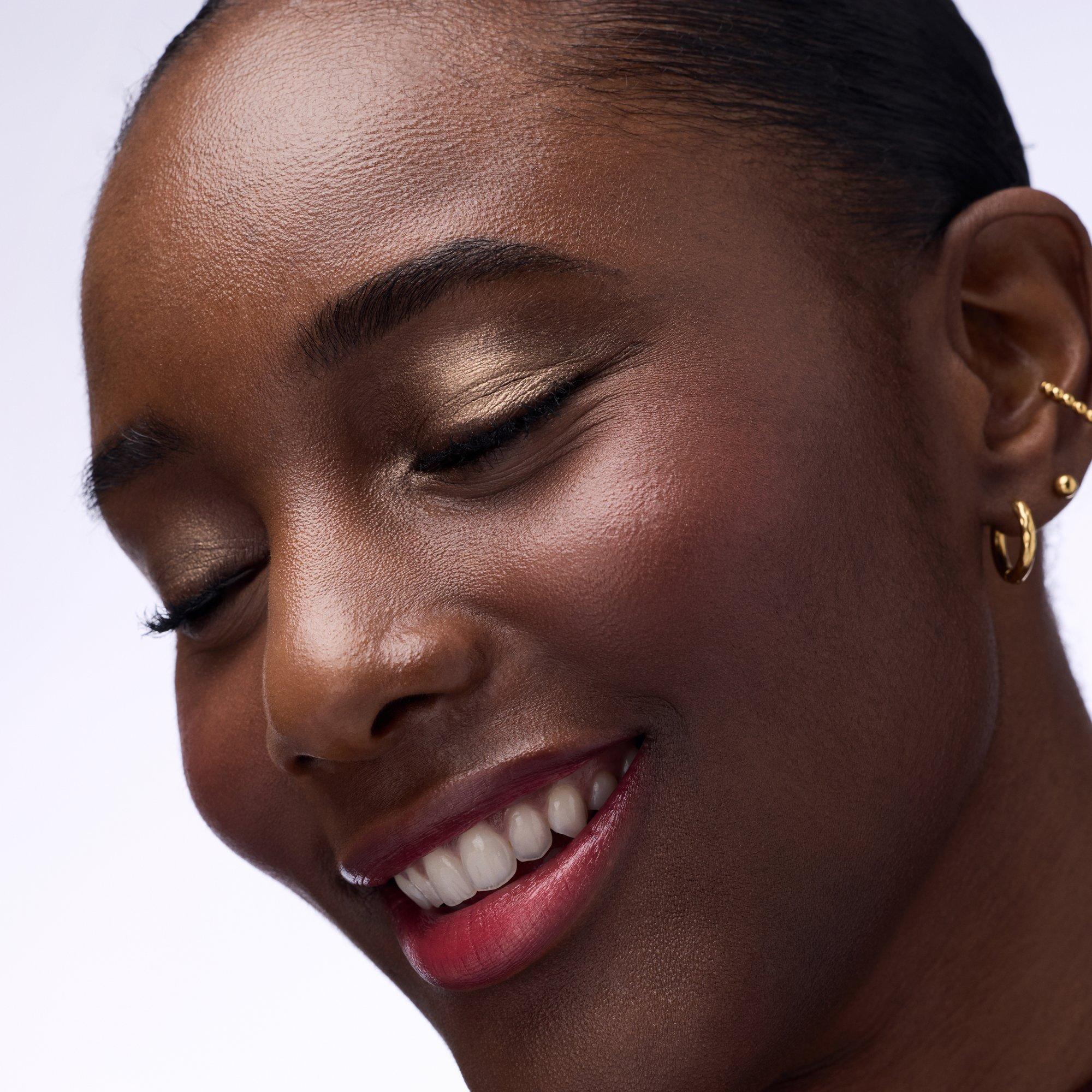 Metallic Spark Cream Eyeshadow