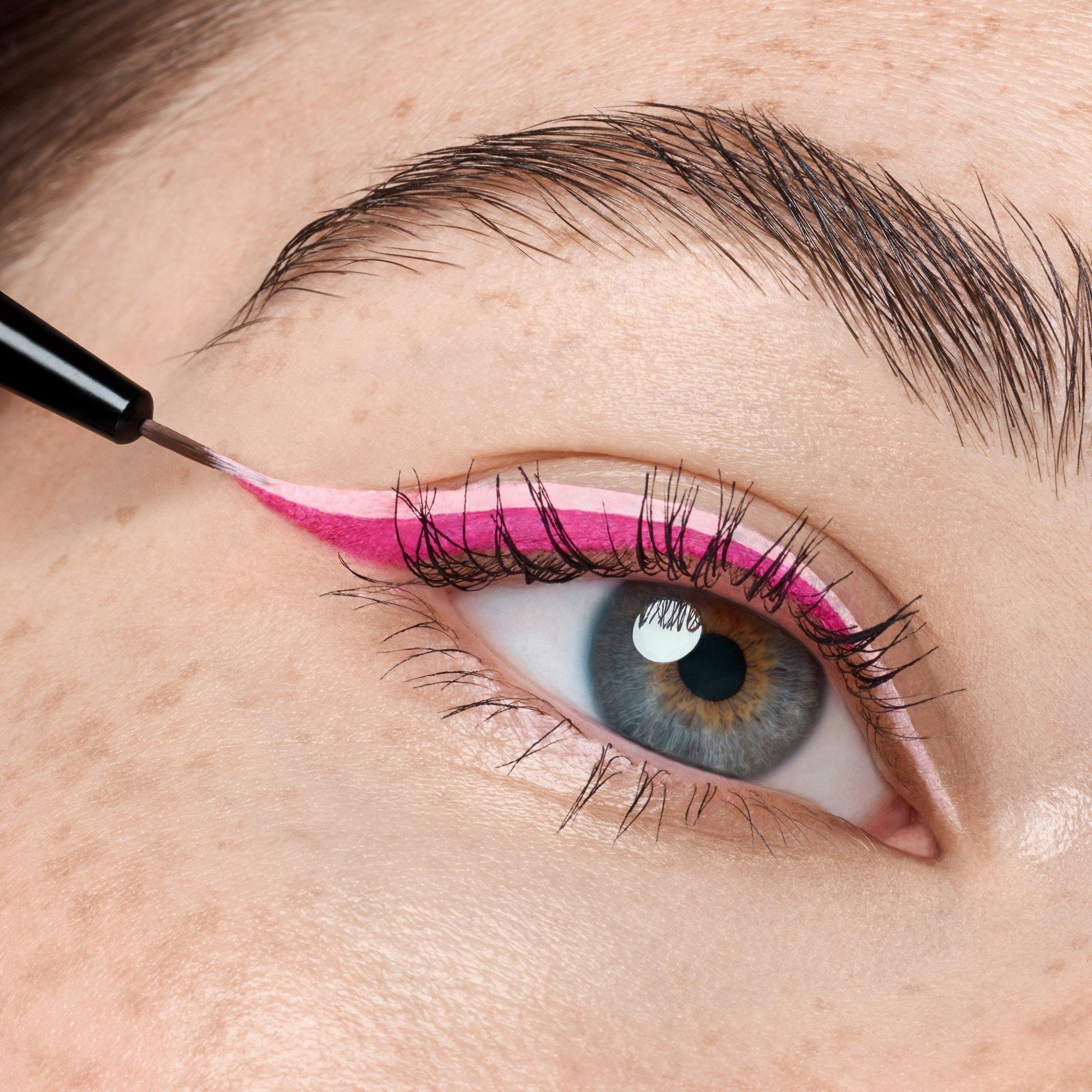 Magic Perfectors Eyeliner Brush pinceau pour eyeliner