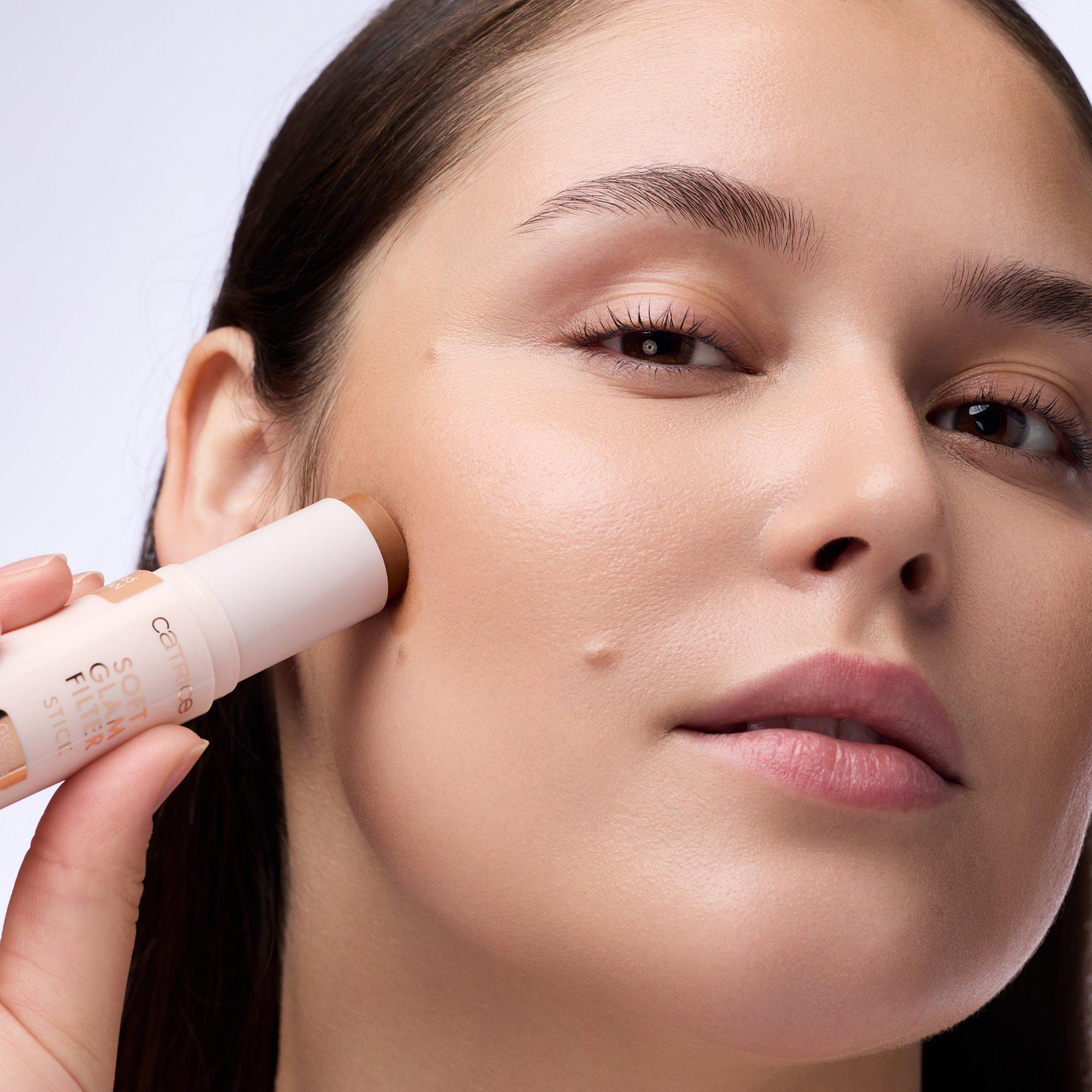 Tonālais līdzeklis Soft Glam Filter Stick