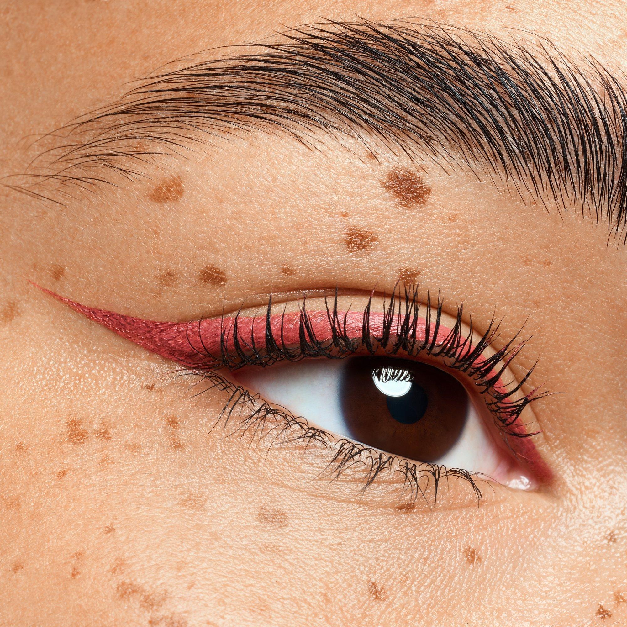 COLOUR it! liquid eyeliner
