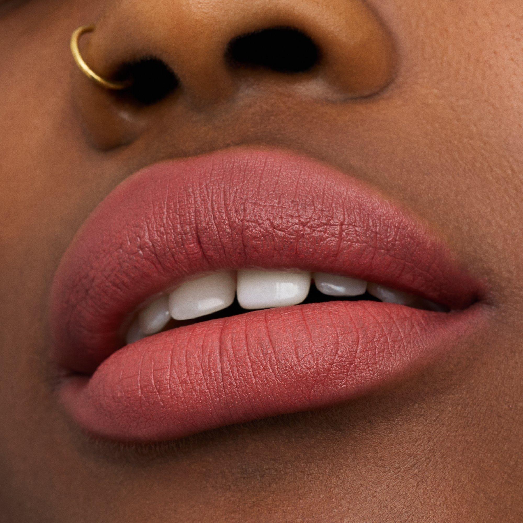 soft touch lip mousse