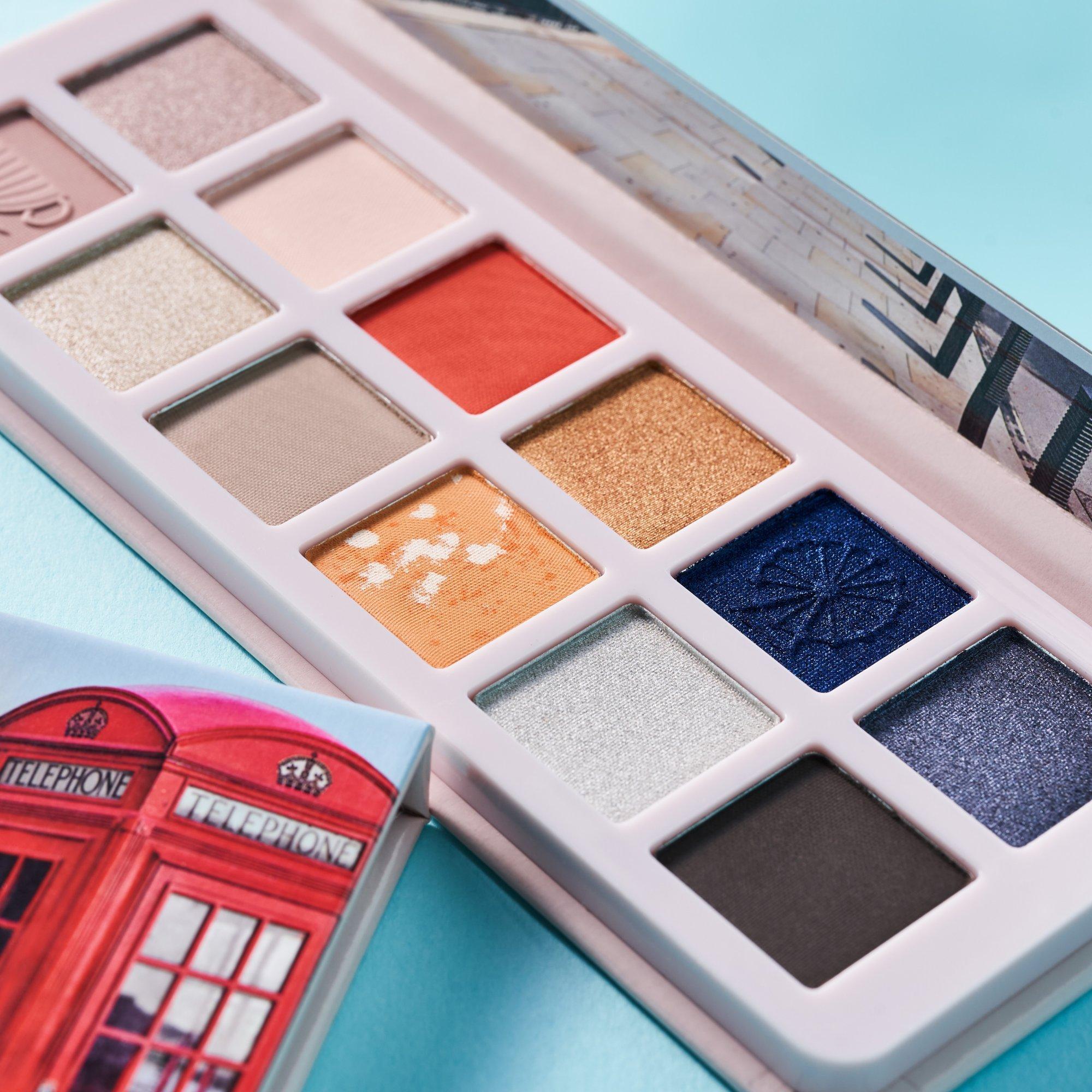 welcome to LONDON eyeshadow palette