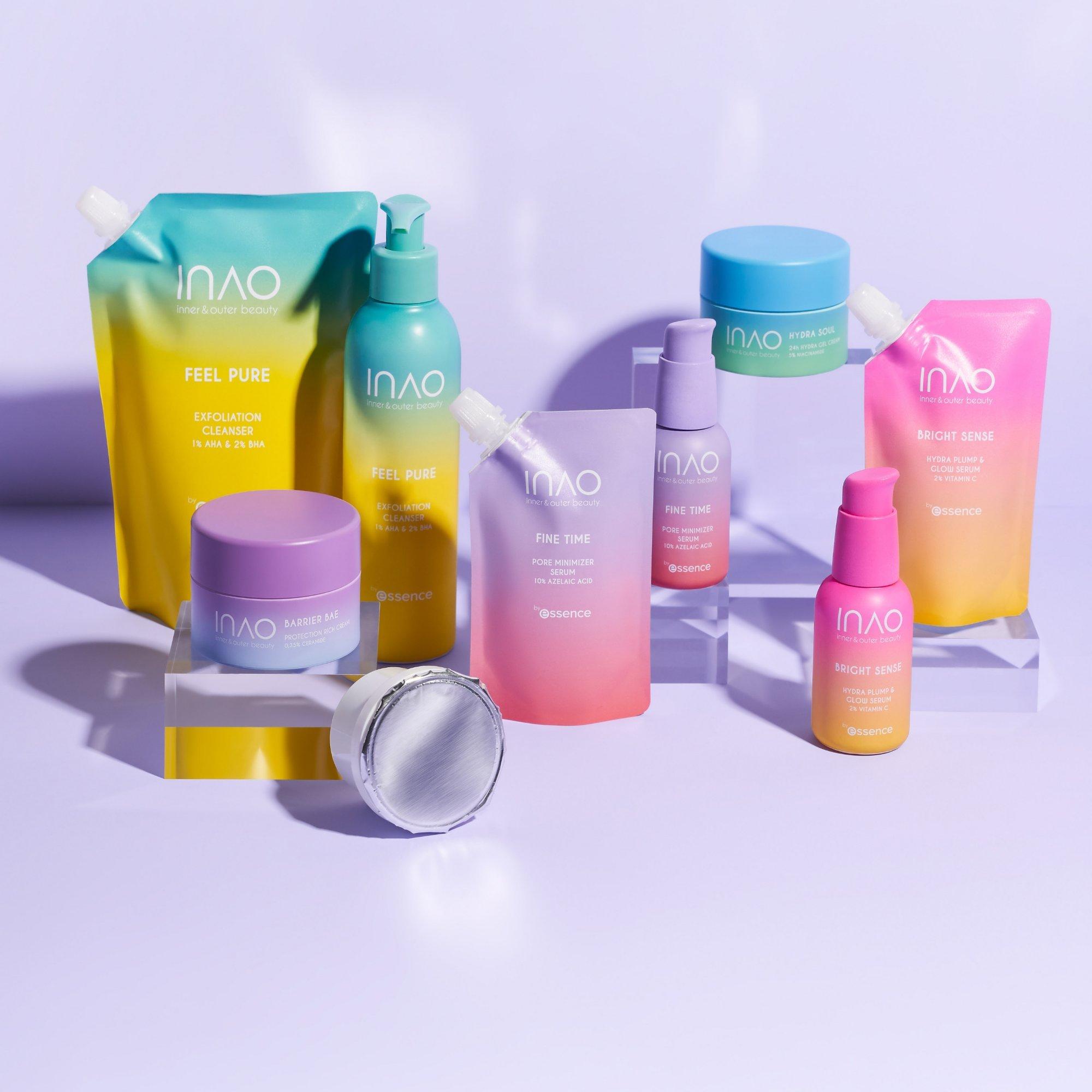 INAO inner and outer beauty Bright Sense Hydra Plump & Glow Serum Refill by essence