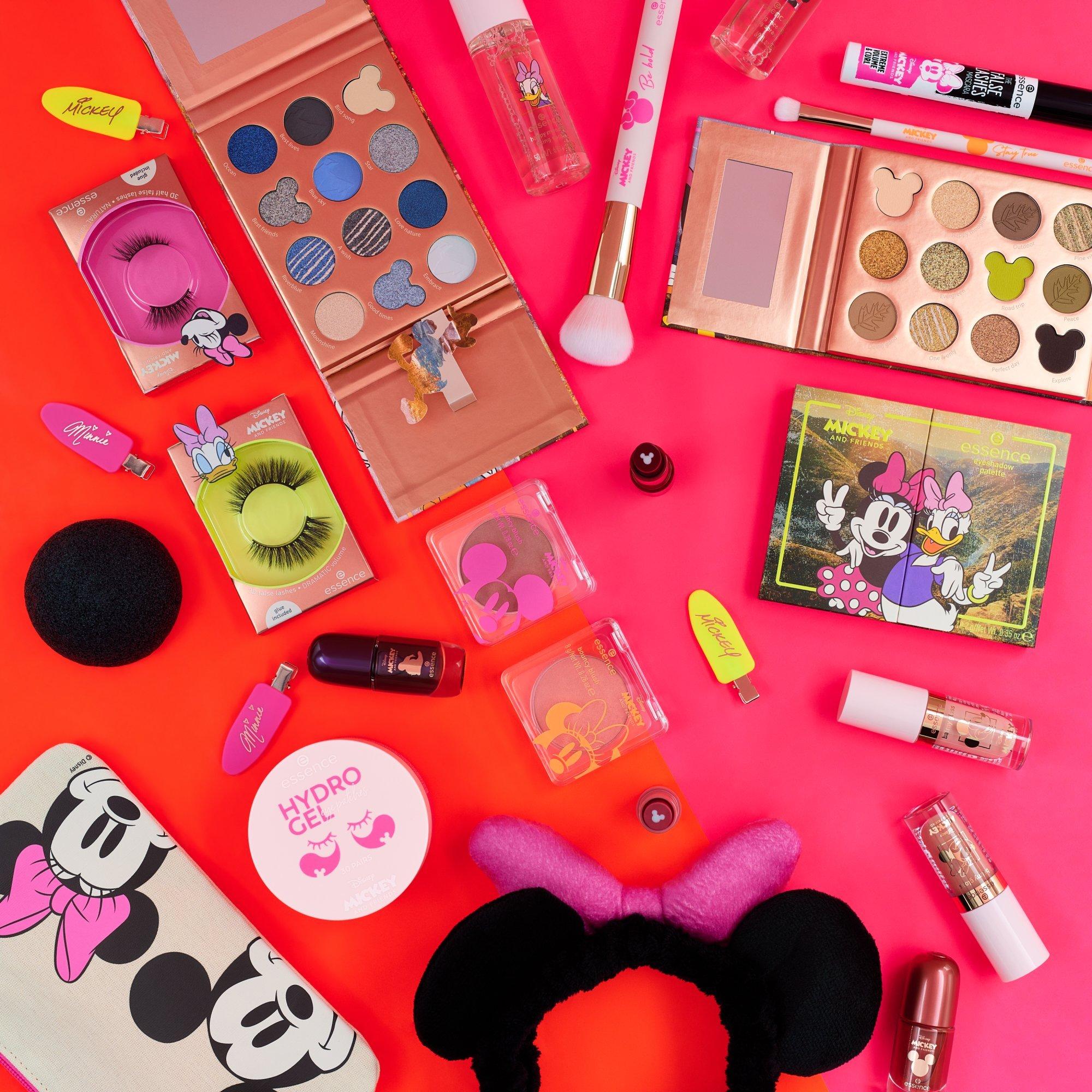 Disney Mickey and Friends eyeshadow palette