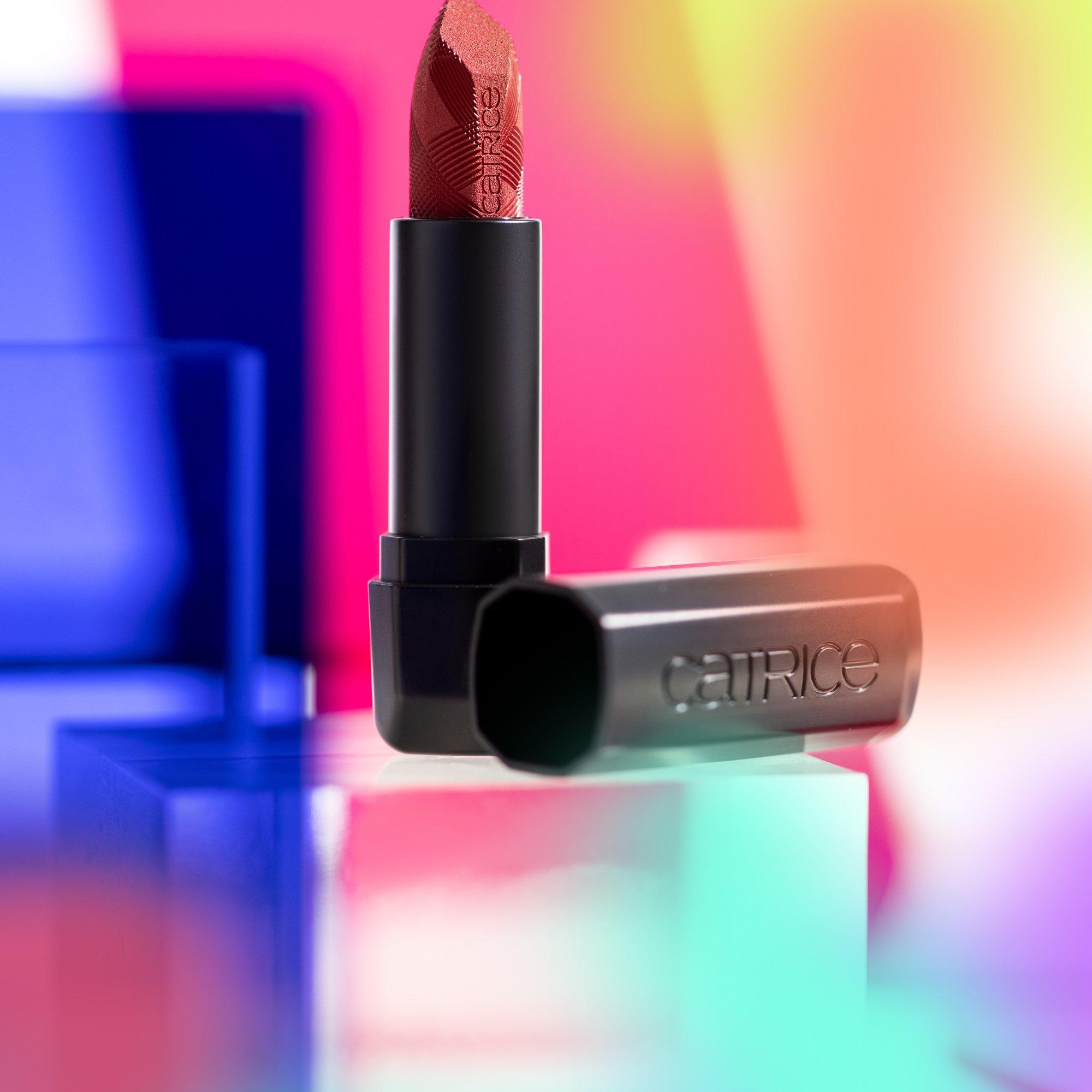 Scandalous Matte Lipstick