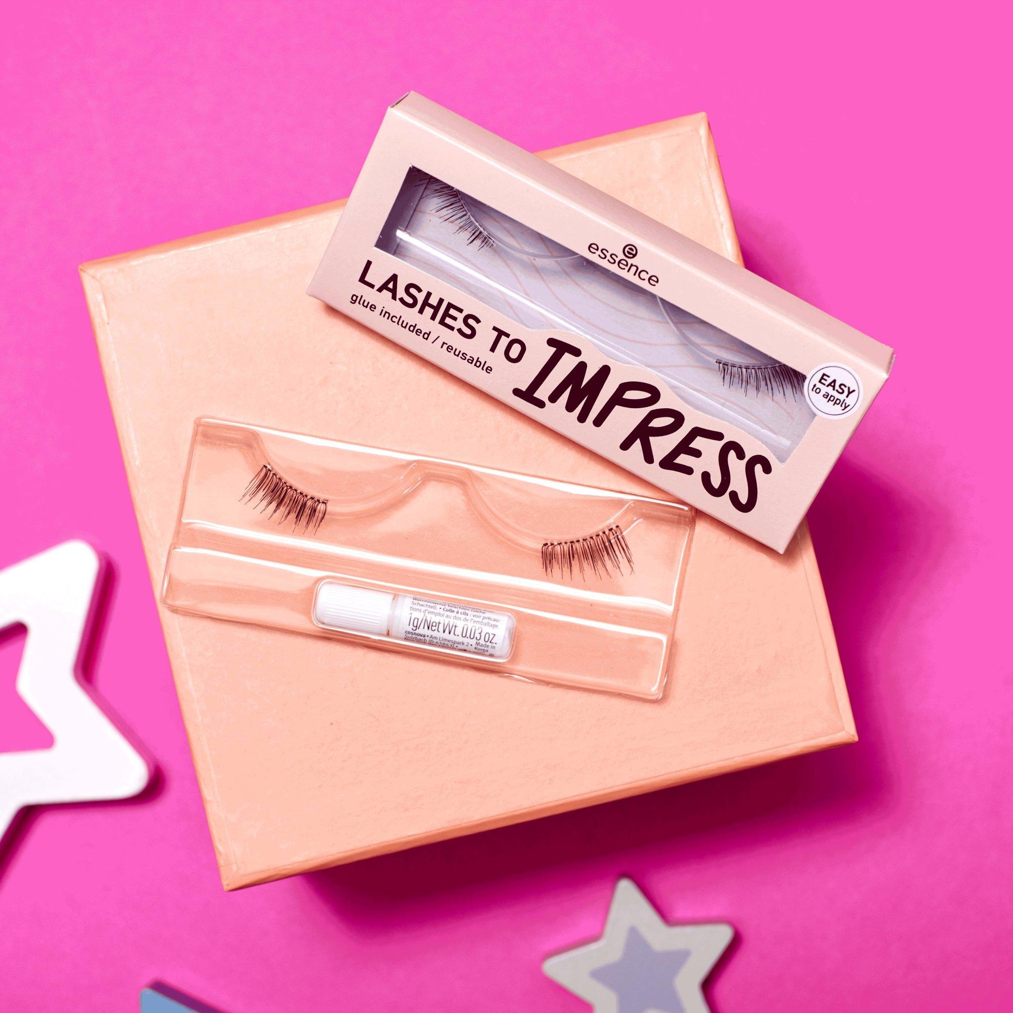 LASHES TO IMPRESS